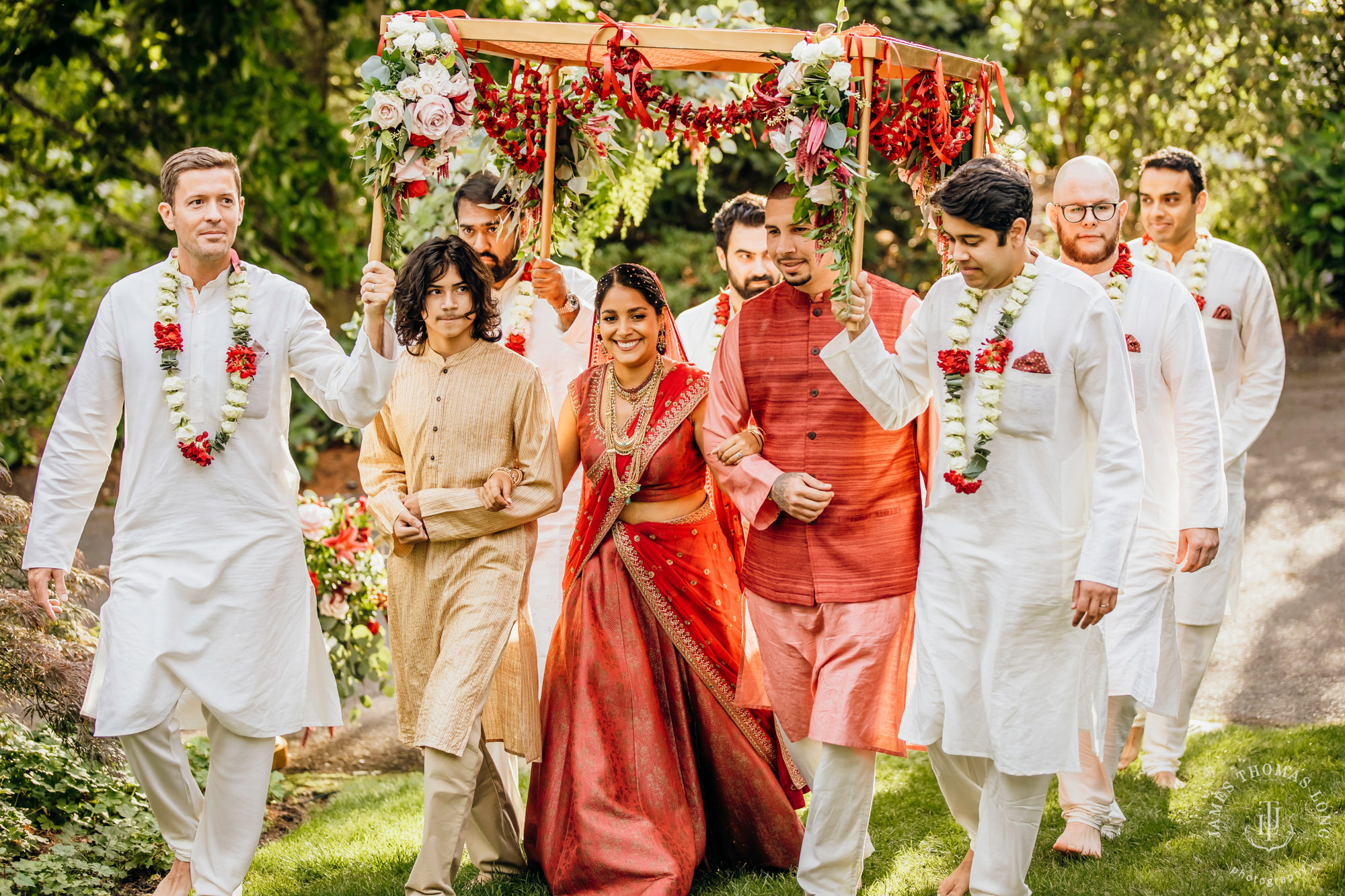 Seattle Hindu wedding by Seattle wedding photographer James Thomas Long Photography