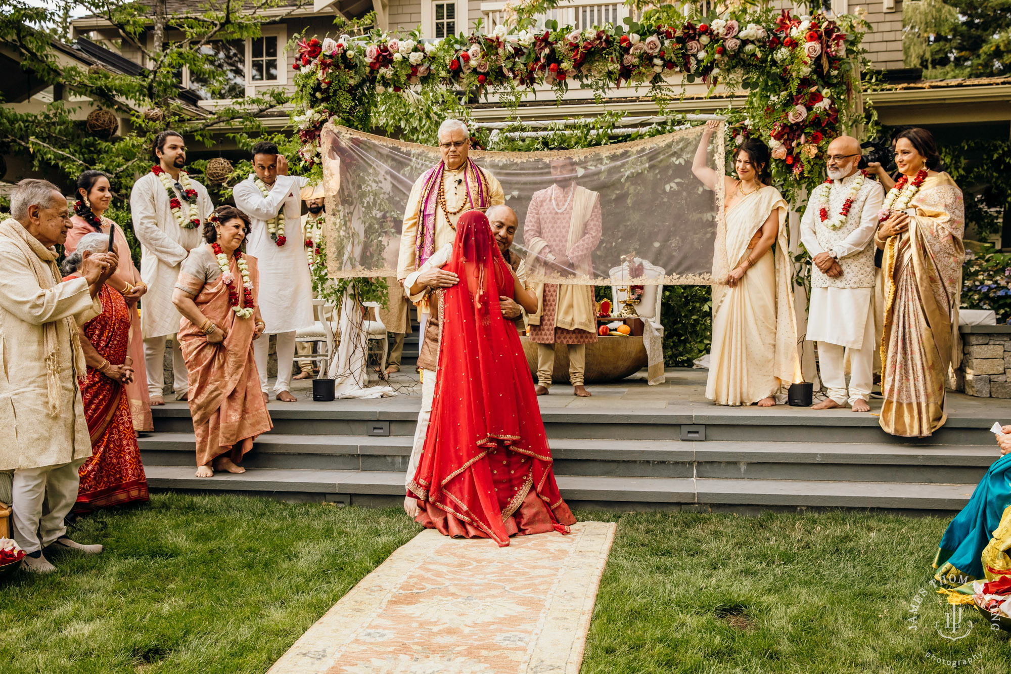 Seattle Hindu wedding by Seattle wedding photographer James Thomas Long Photography