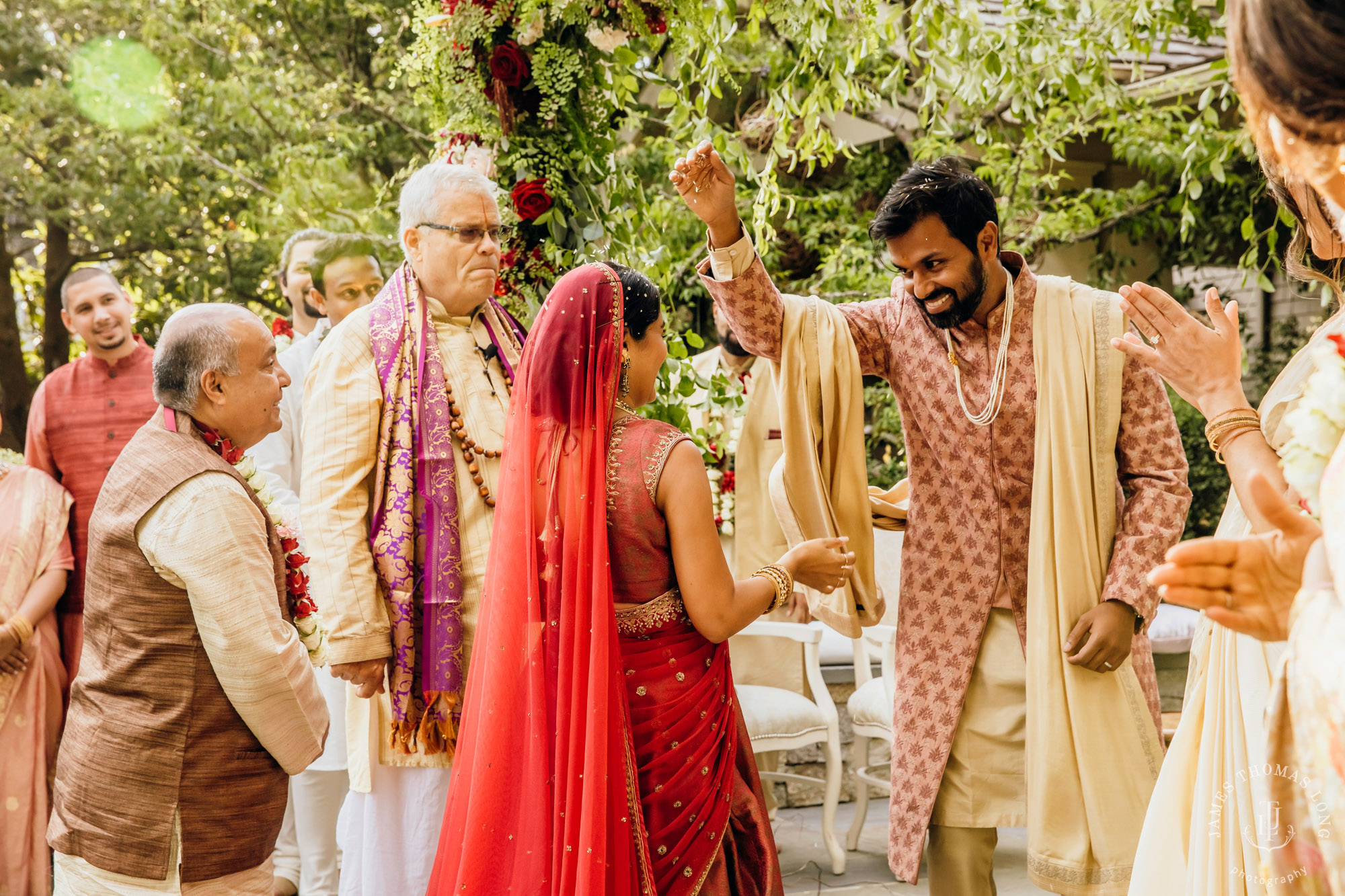 Seattle Hindu wedding by Seattle wedding photographer James Thomas Long Photography