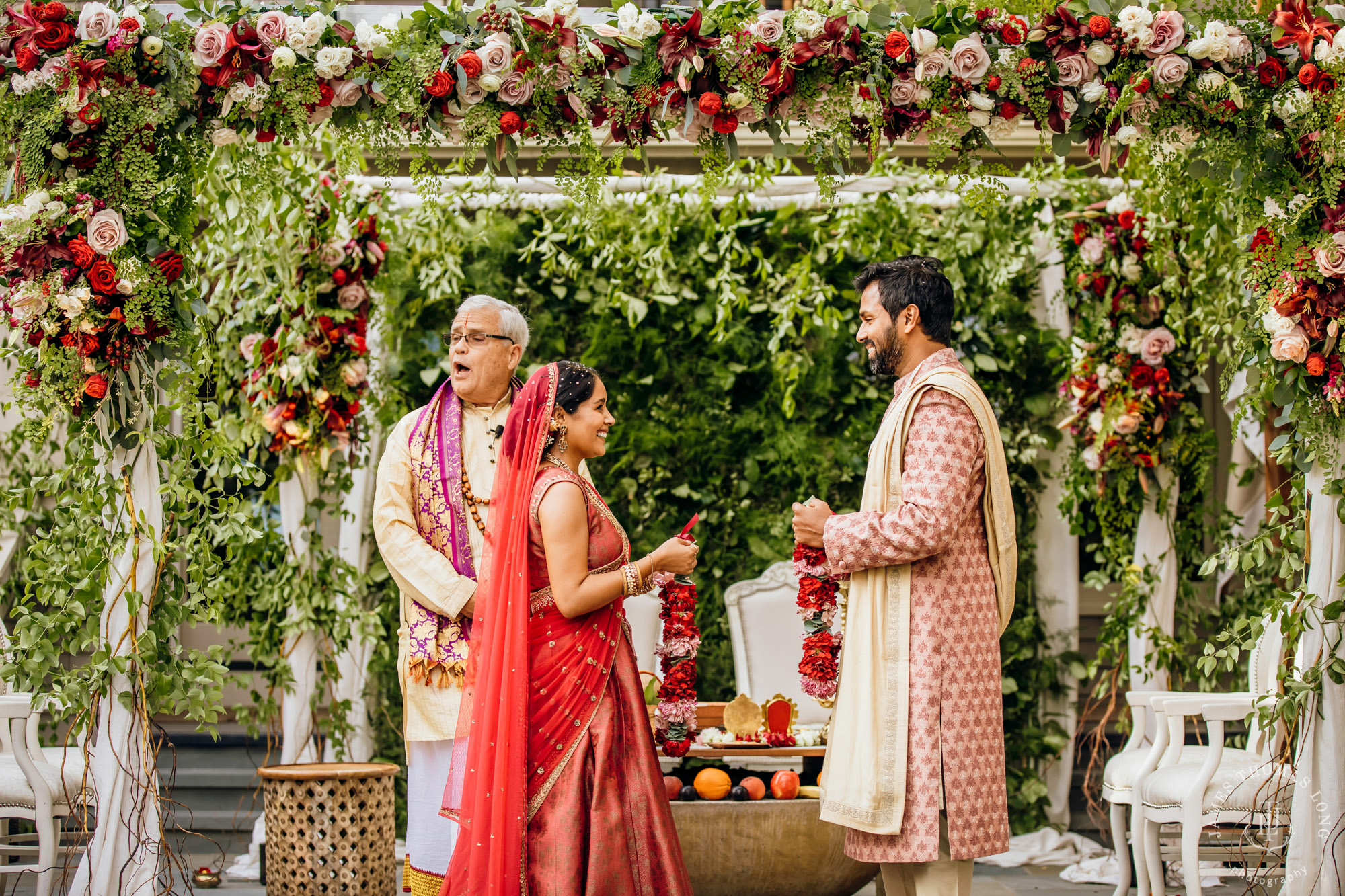 Seattle Hindu wedding by Seattle wedding photographer James Thomas Long Photography