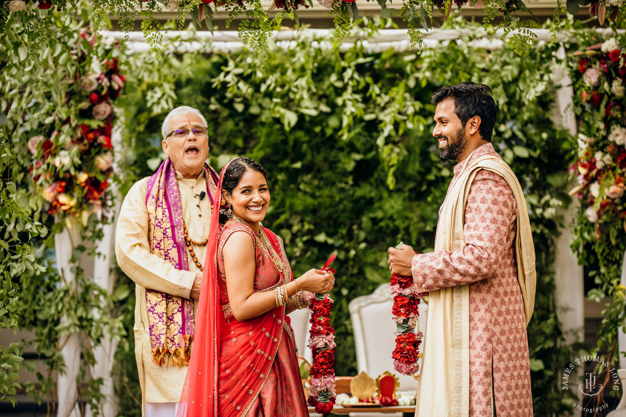 Seattle Hindu wedding by Seattle wedding photographer James Thomas Long Photography