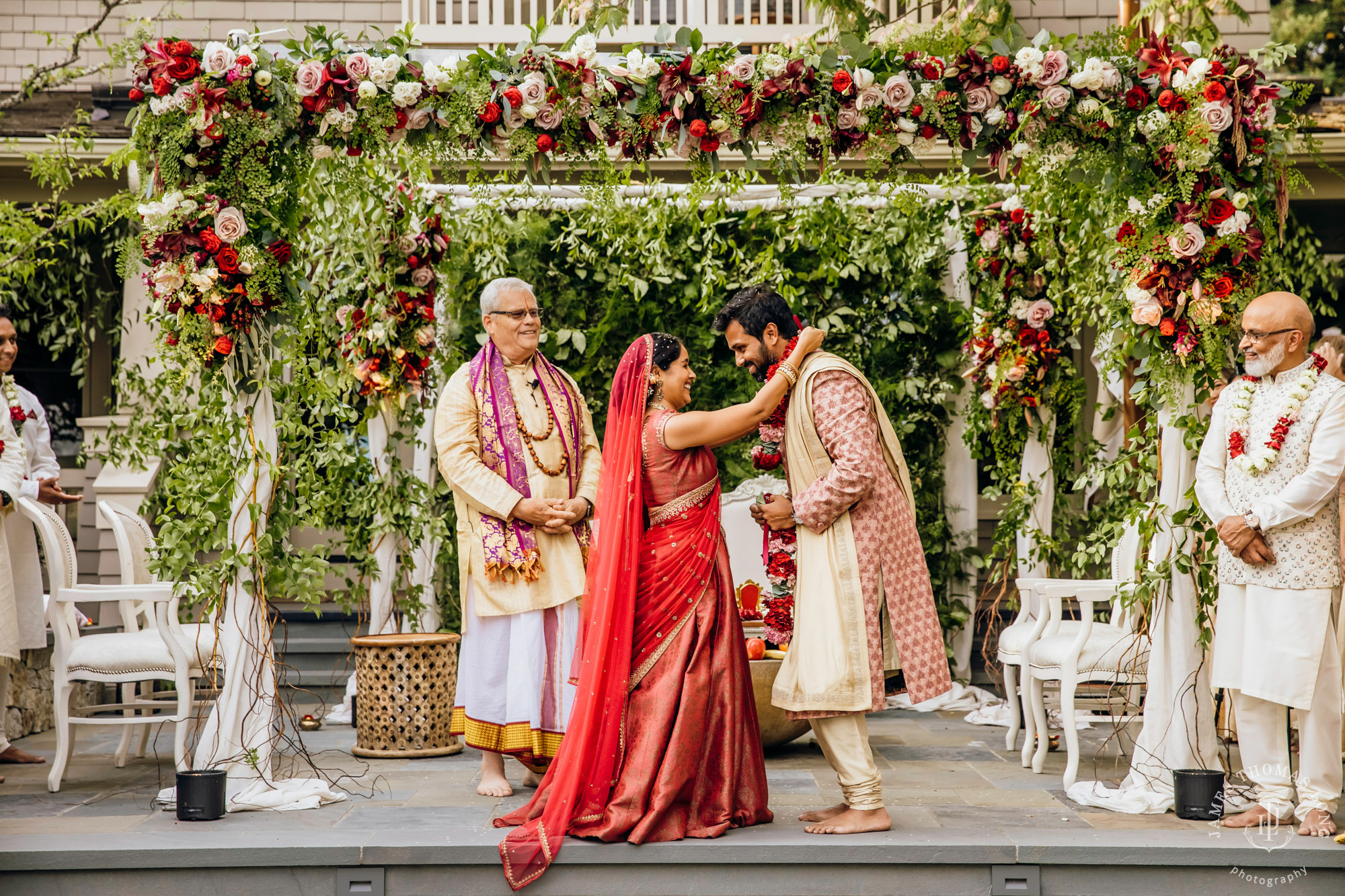 Seattle Hindu wedding by Seattle wedding photographer James Thomas Long Photography