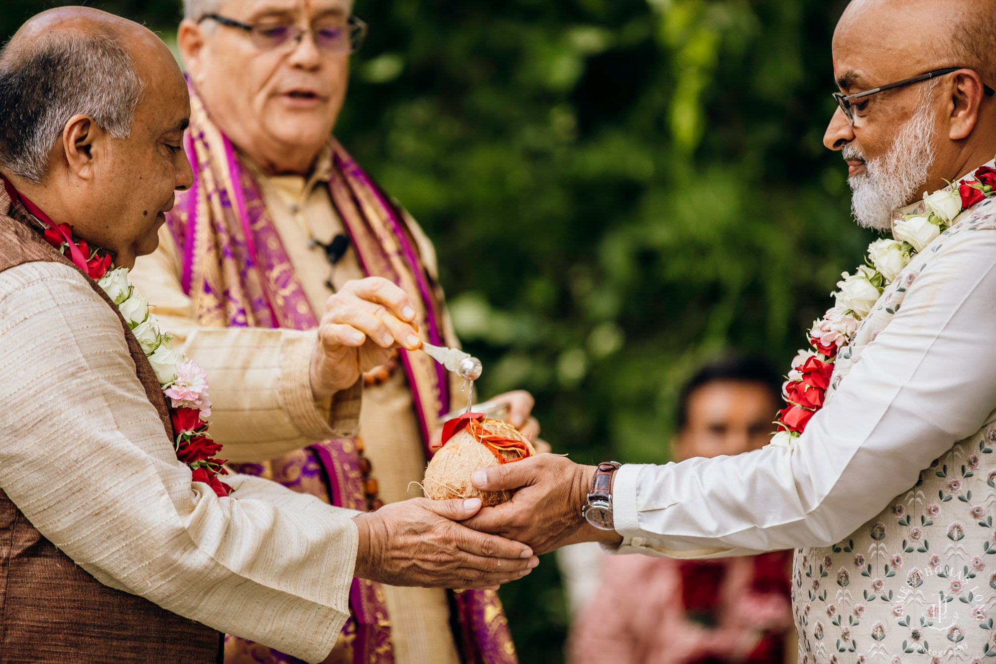 Seattle Hindu wedding by Seattle wedding photographer James Thomas Long Photography