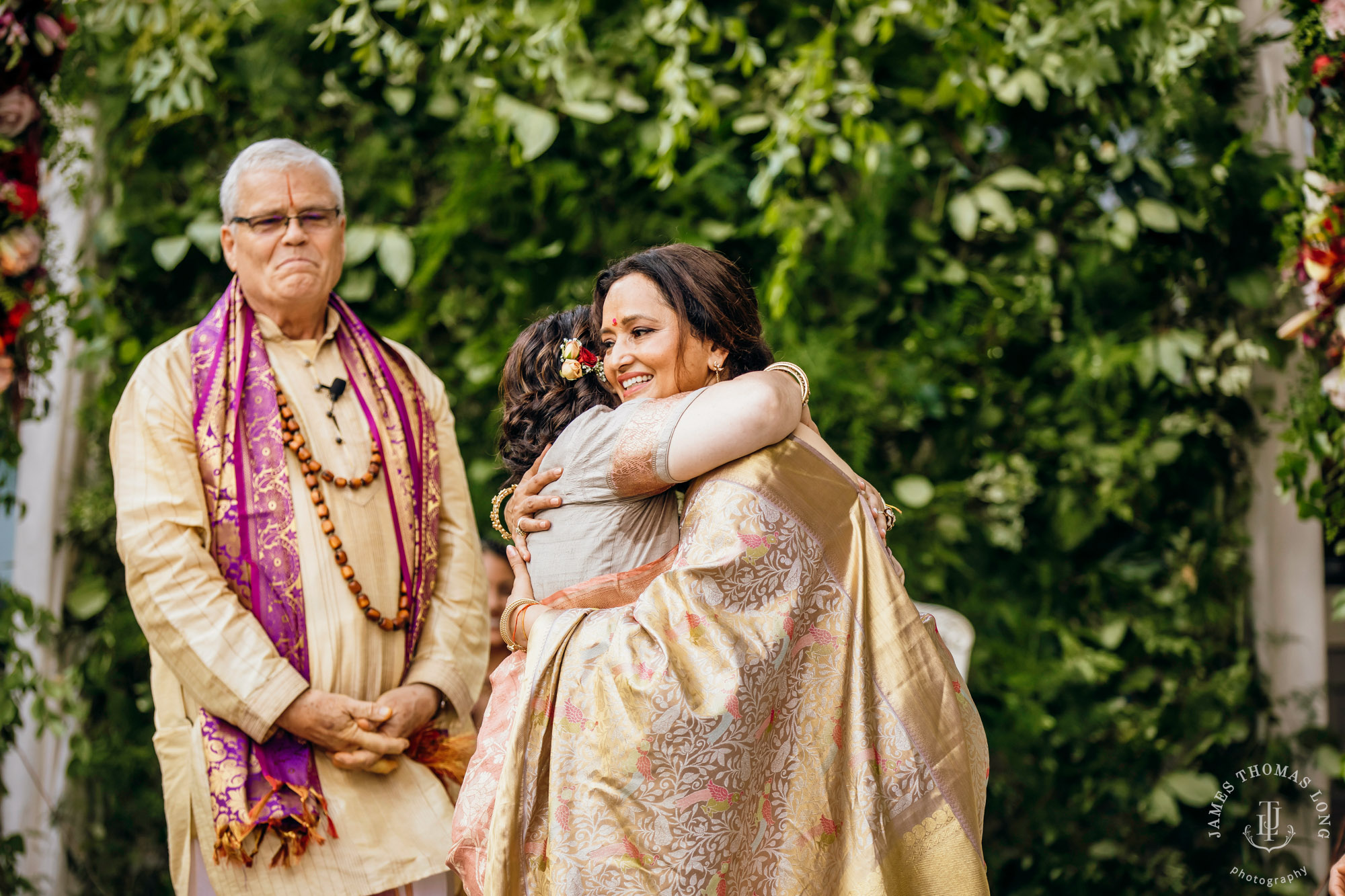 Seattle Hindu wedding by Seattle wedding photographer James Thomas Long Photography