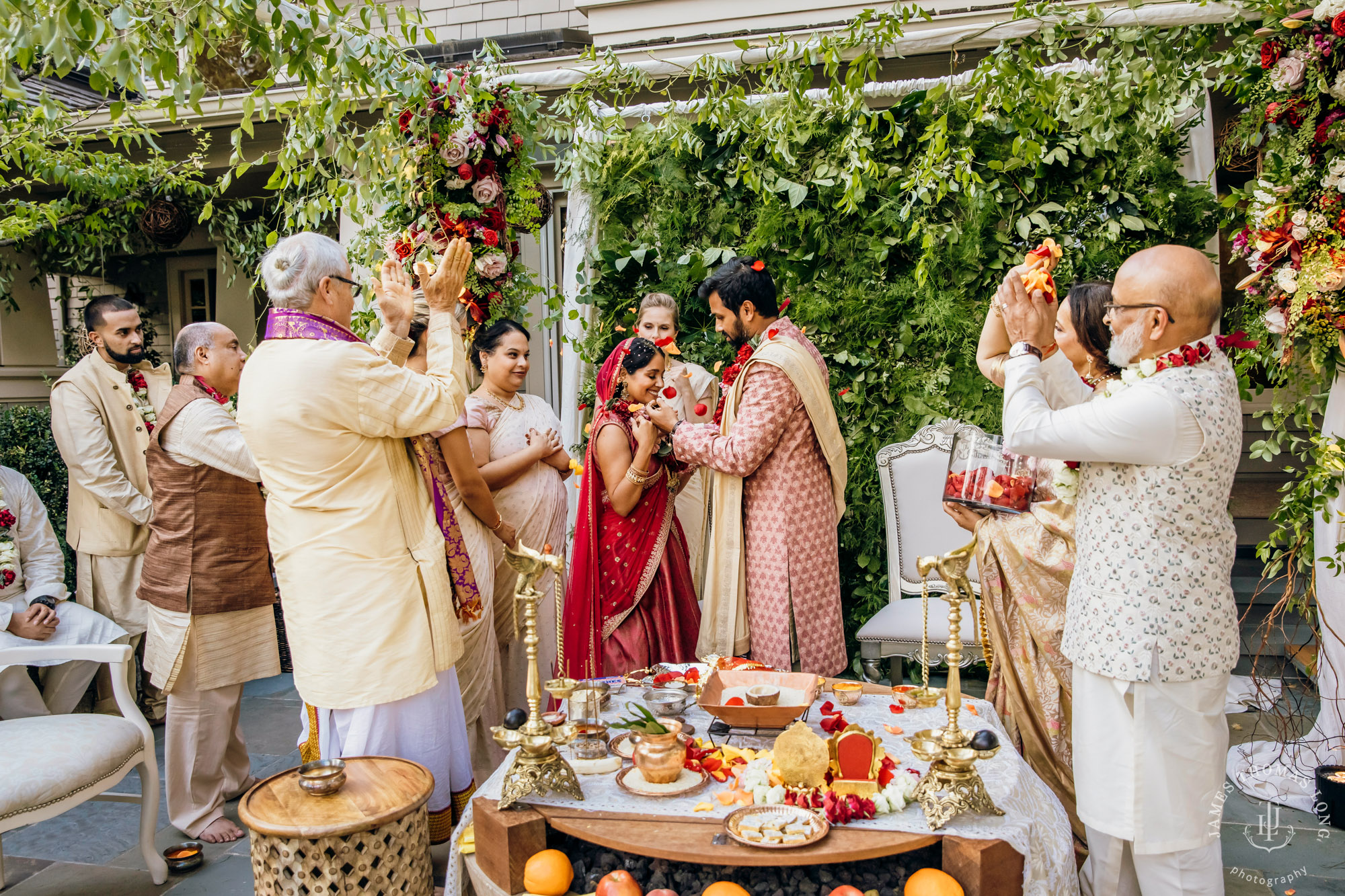 Seattle Hindu wedding by Seattle wedding photographer James Thomas Long Photography