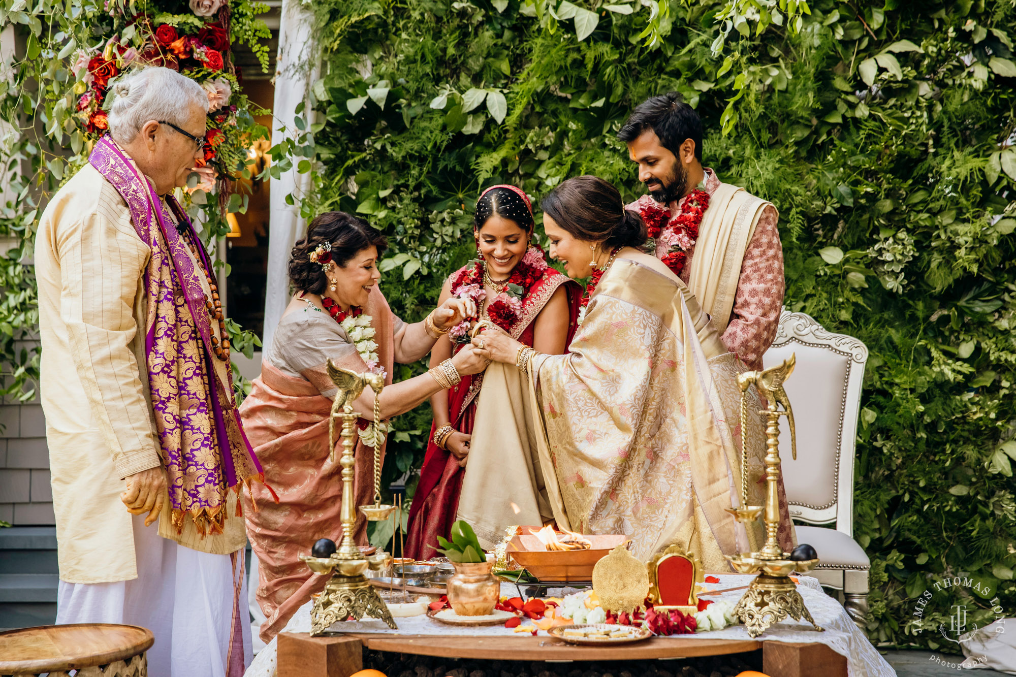 Seattle Hindu wedding by Seattle wedding photographer James Thomas Long Photography