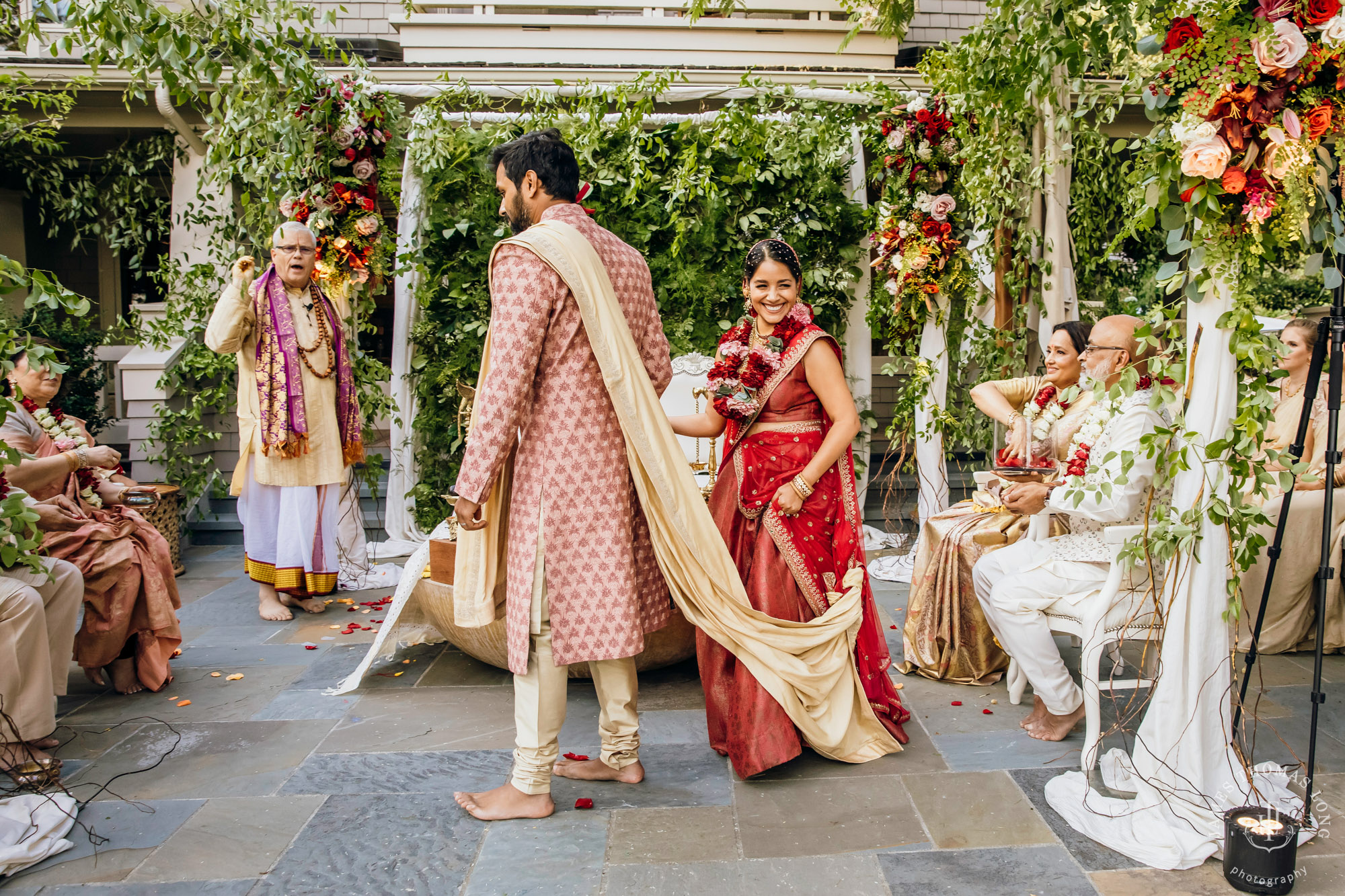 Seattle Hindu wedding by Seattle wedding photographer James Thomas Long Photography