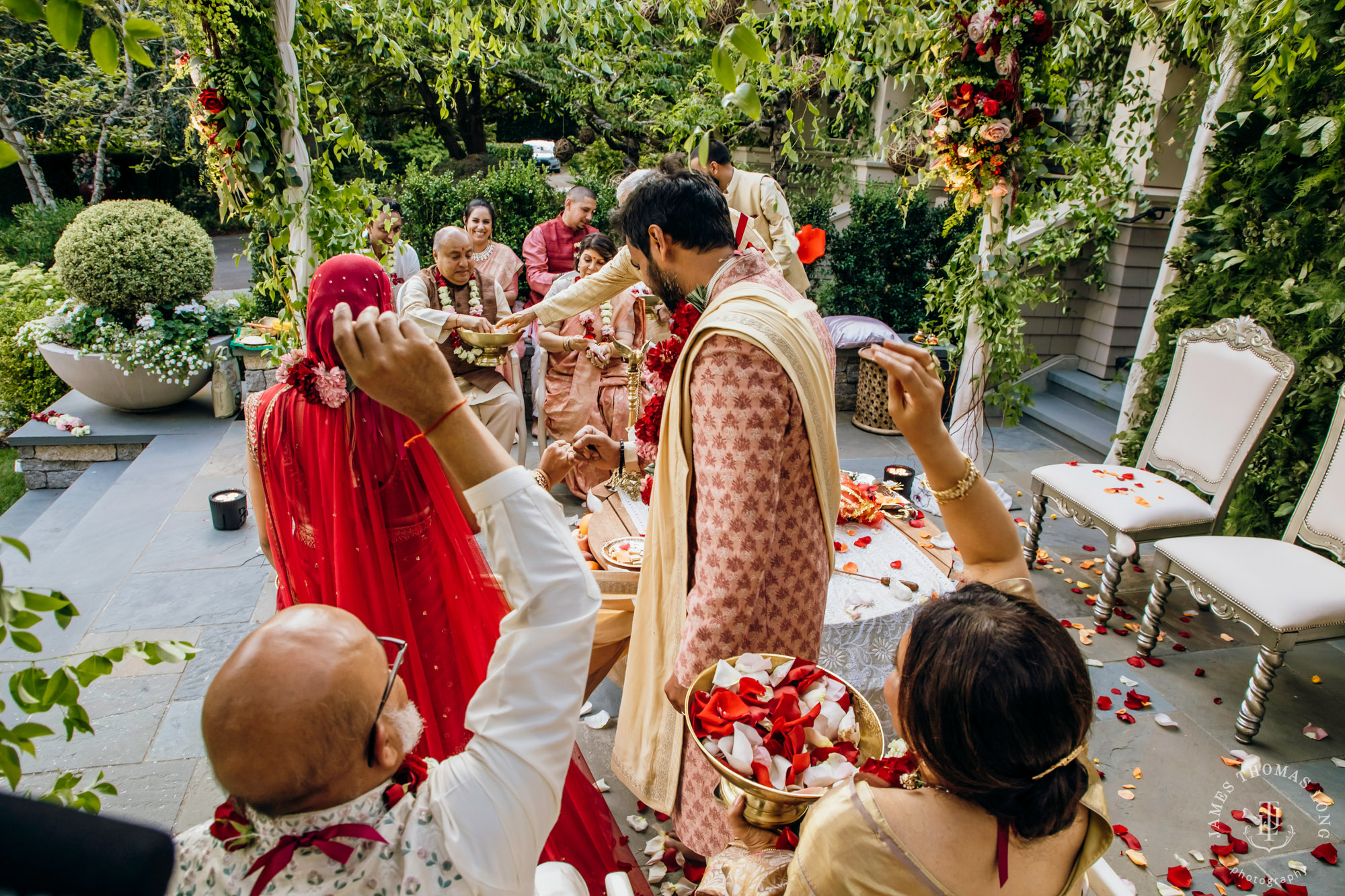 Seattle Hindu wedding by Seattle wedding photographer James Thomas Long Photography