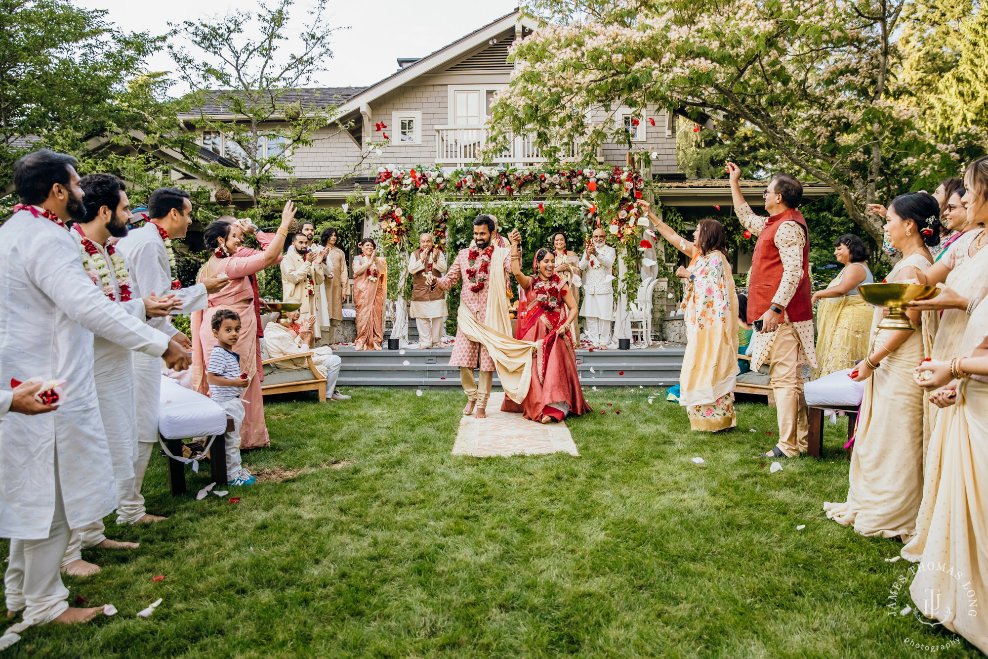 Seattle Hindu wedding by Seattle wedding photographer James Thomas Long Photography