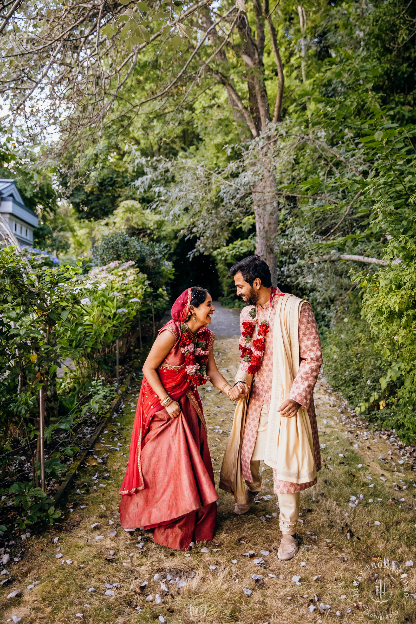 Seattle Hindu wedding by Seattle wedding photographer James Thomas Long Photography