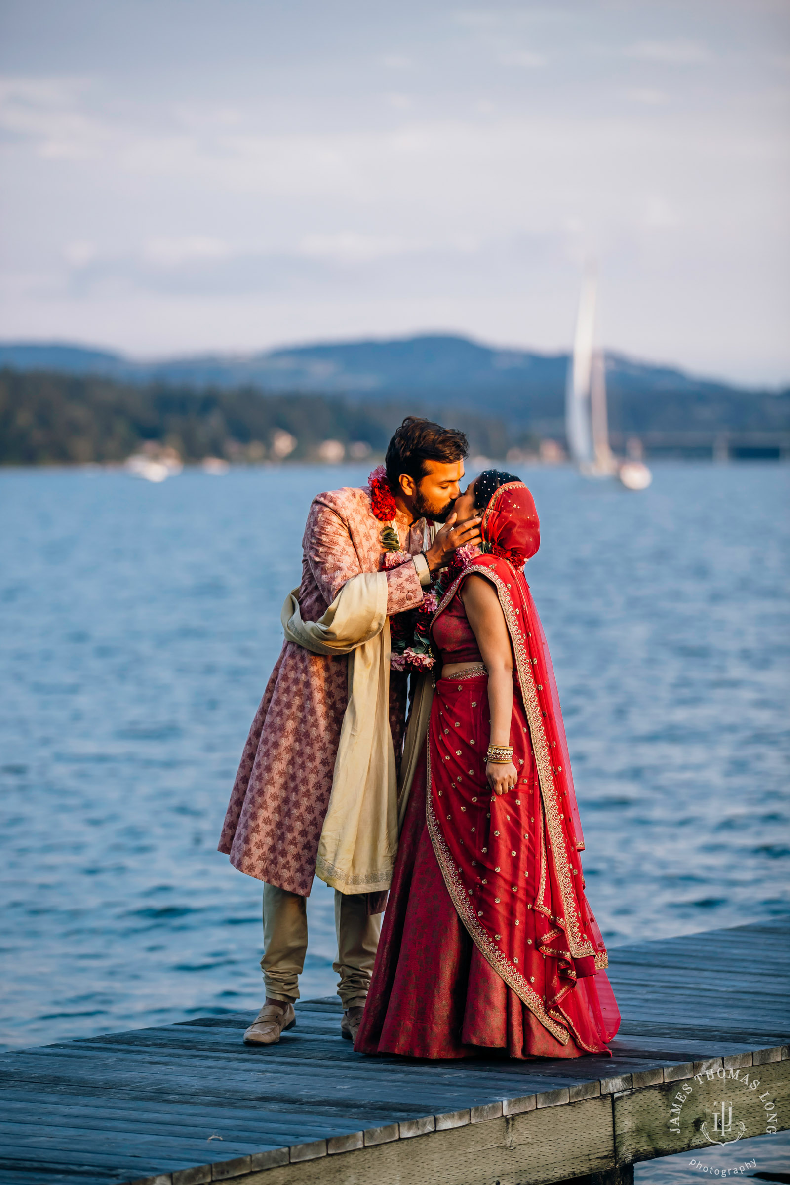 Seattle Hindu wedding by Seattle wedding photographer James Thomas Long Photography