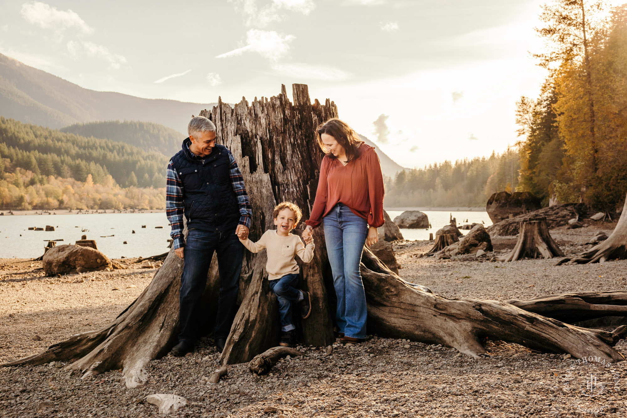 Snoqualmie family photography session by Snoqualmie family photographer James Thomas Long Photography