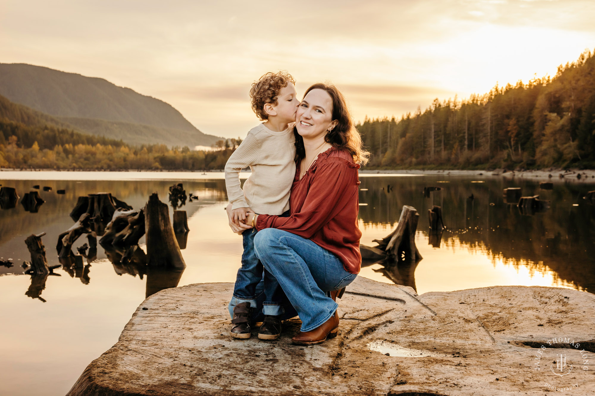 Snoqualmie family photography session by Snoqualmie family photographer James Thomas Long Photography