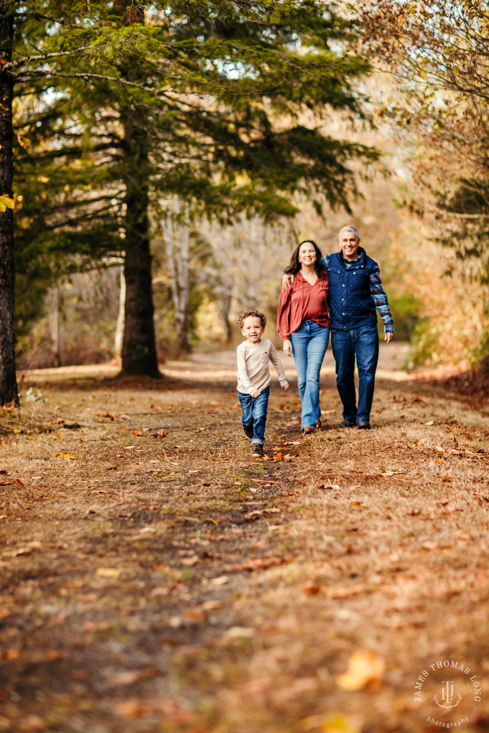 Snoqualmie family photography session by Snoqualmie family photographer James Thomas Long Photography