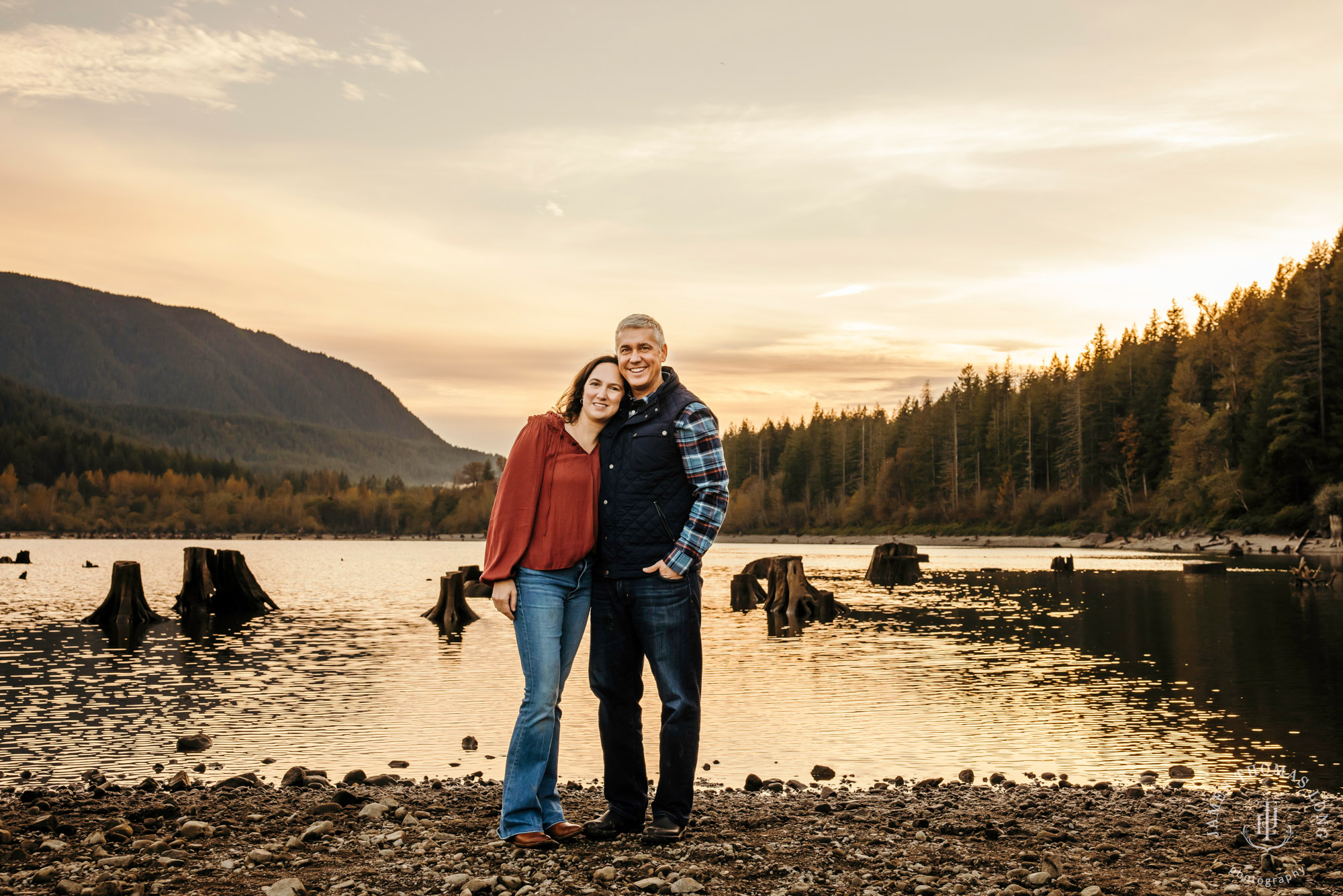 Snoqualmie family photography session by Snoqualmie family photographer James Thomas Long Photography