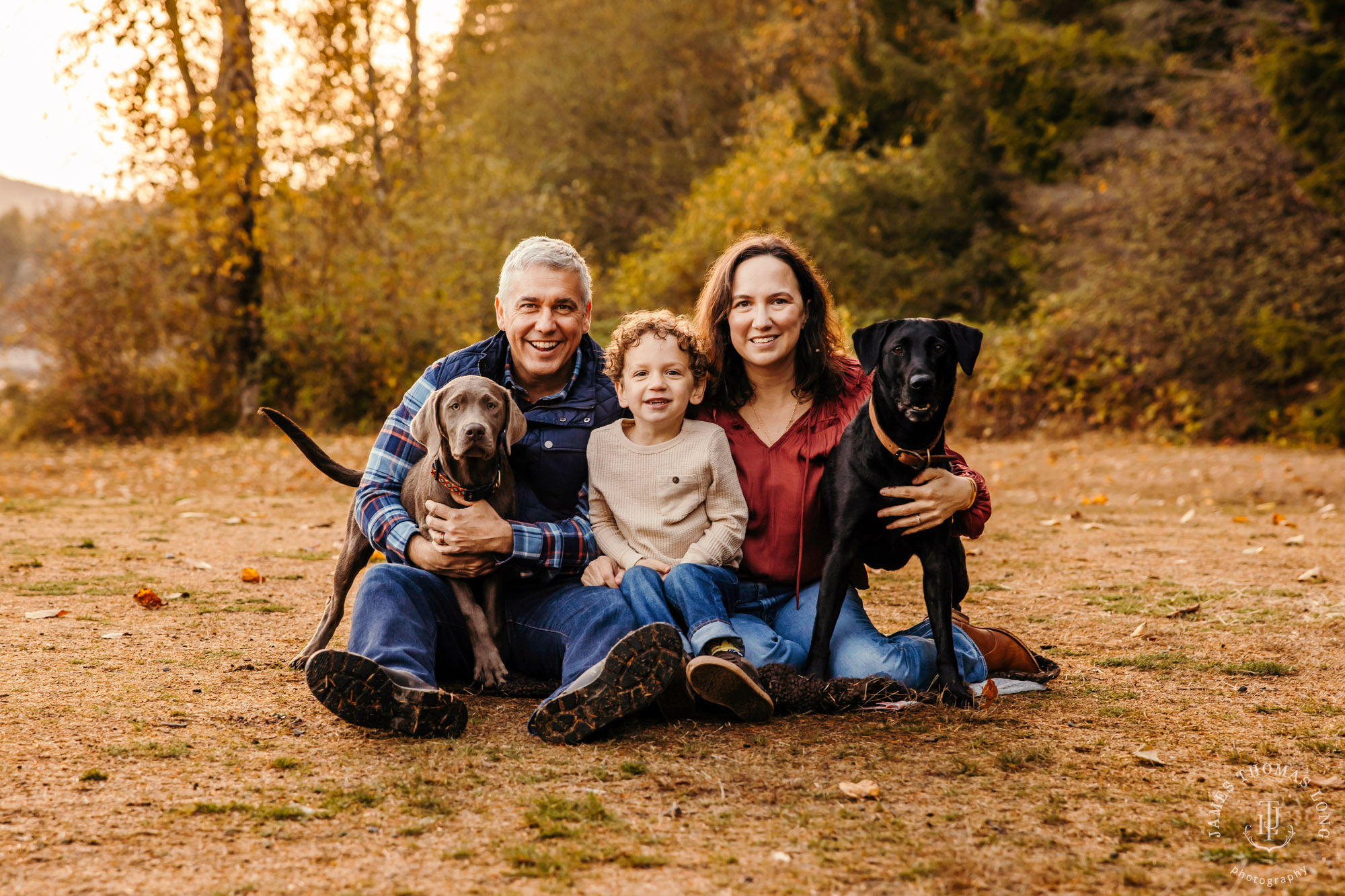 Snoqualmie family photography session by Snoqualmie family photographer James Thomas Long Photography