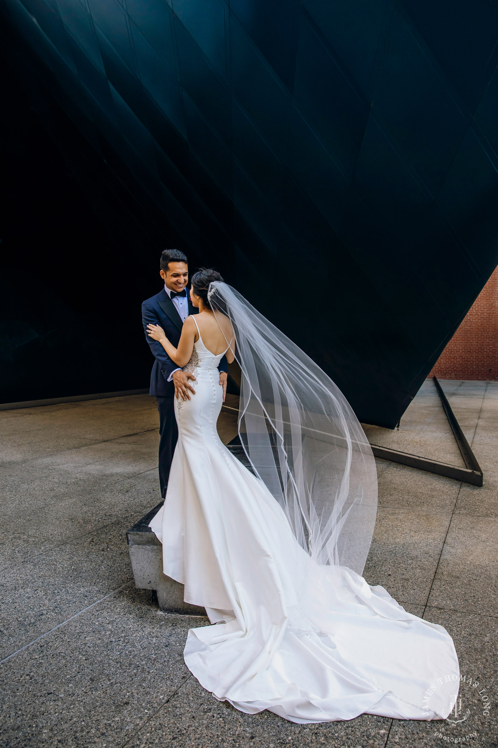 San Francisco destination wedding by Seattle wedding photographer James Thomas Long Photography