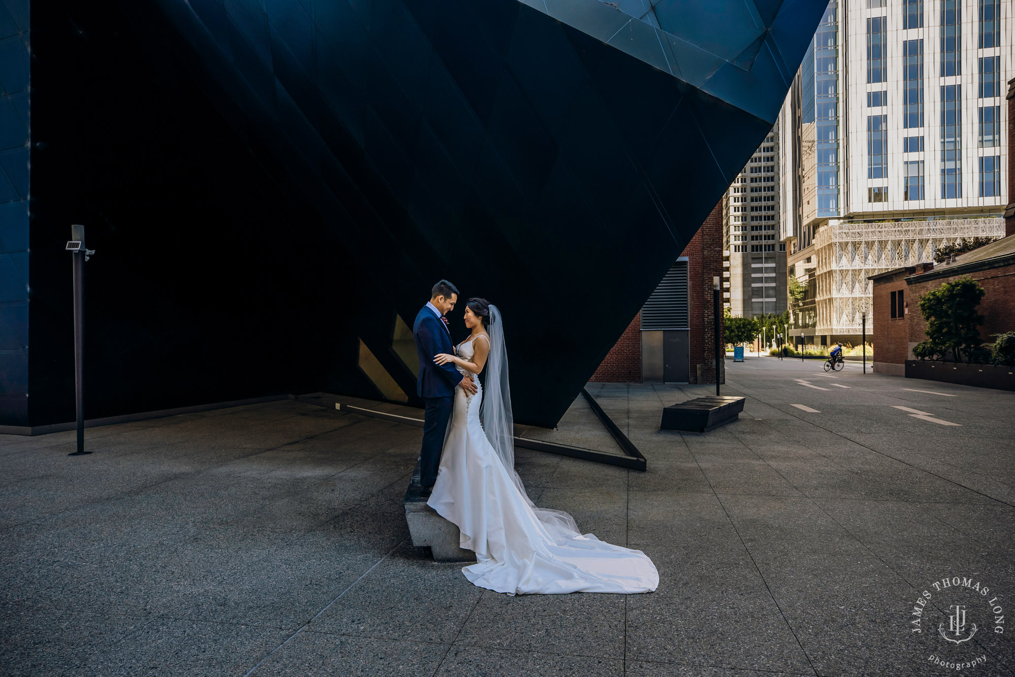 San Francisco destination wedding by Seattle wedding photographer James Thomas Long Photography