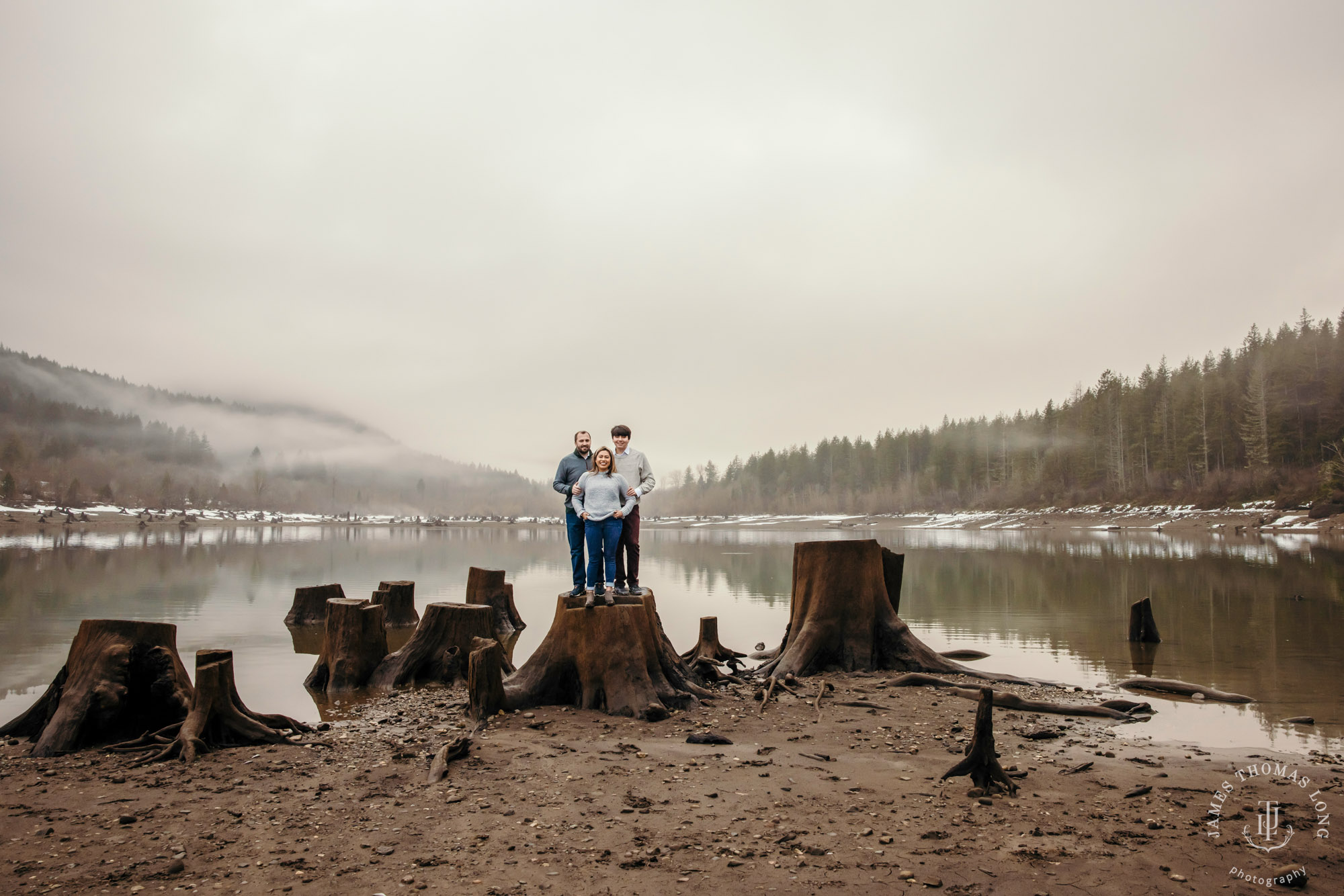 Seattle-adventure-family-photography-session-by-Seattle-family-photographer-James-Thomas-Long-Photography