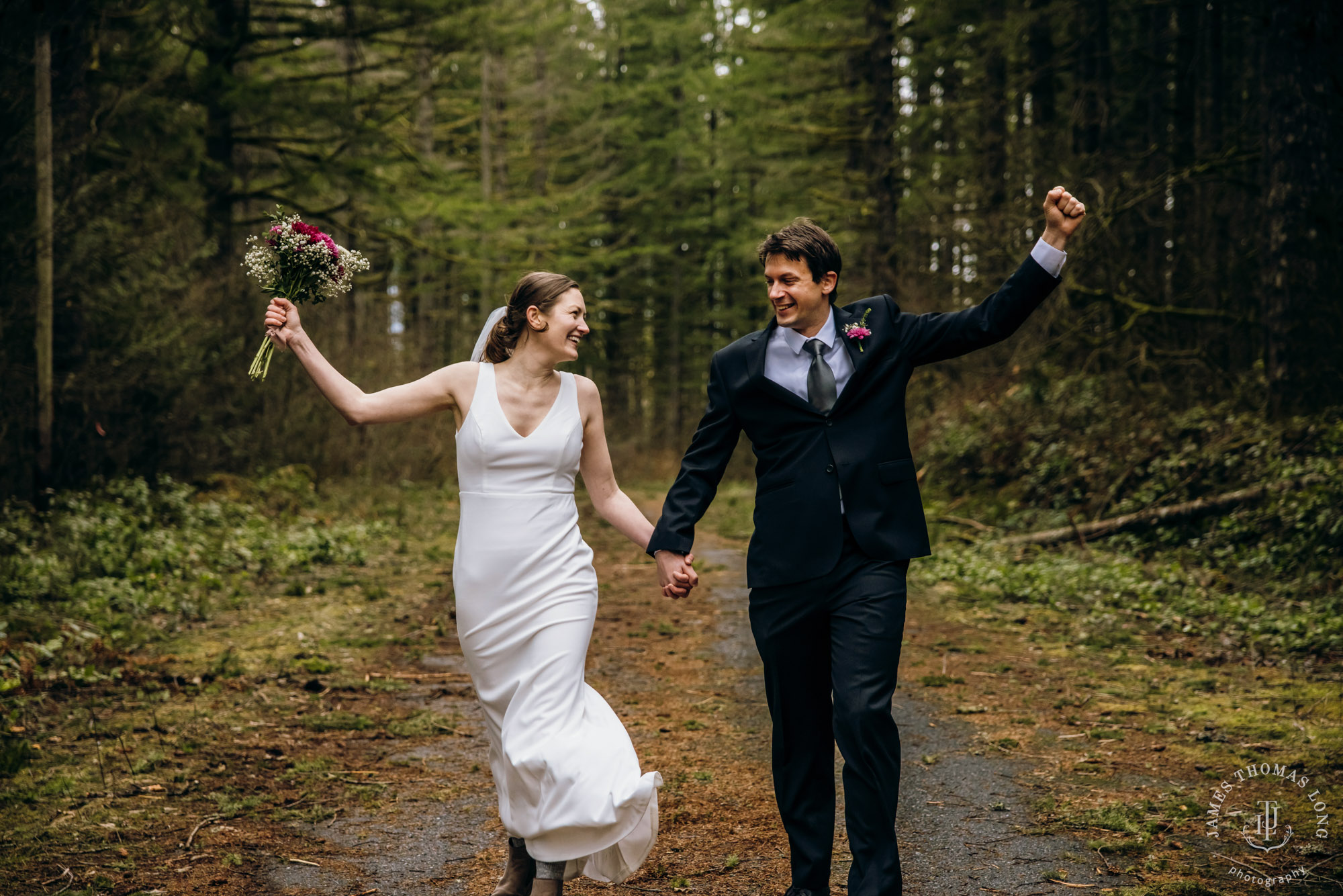 North Bend elopement by Seattle adventure elopement photographer James Thomas Long Photography