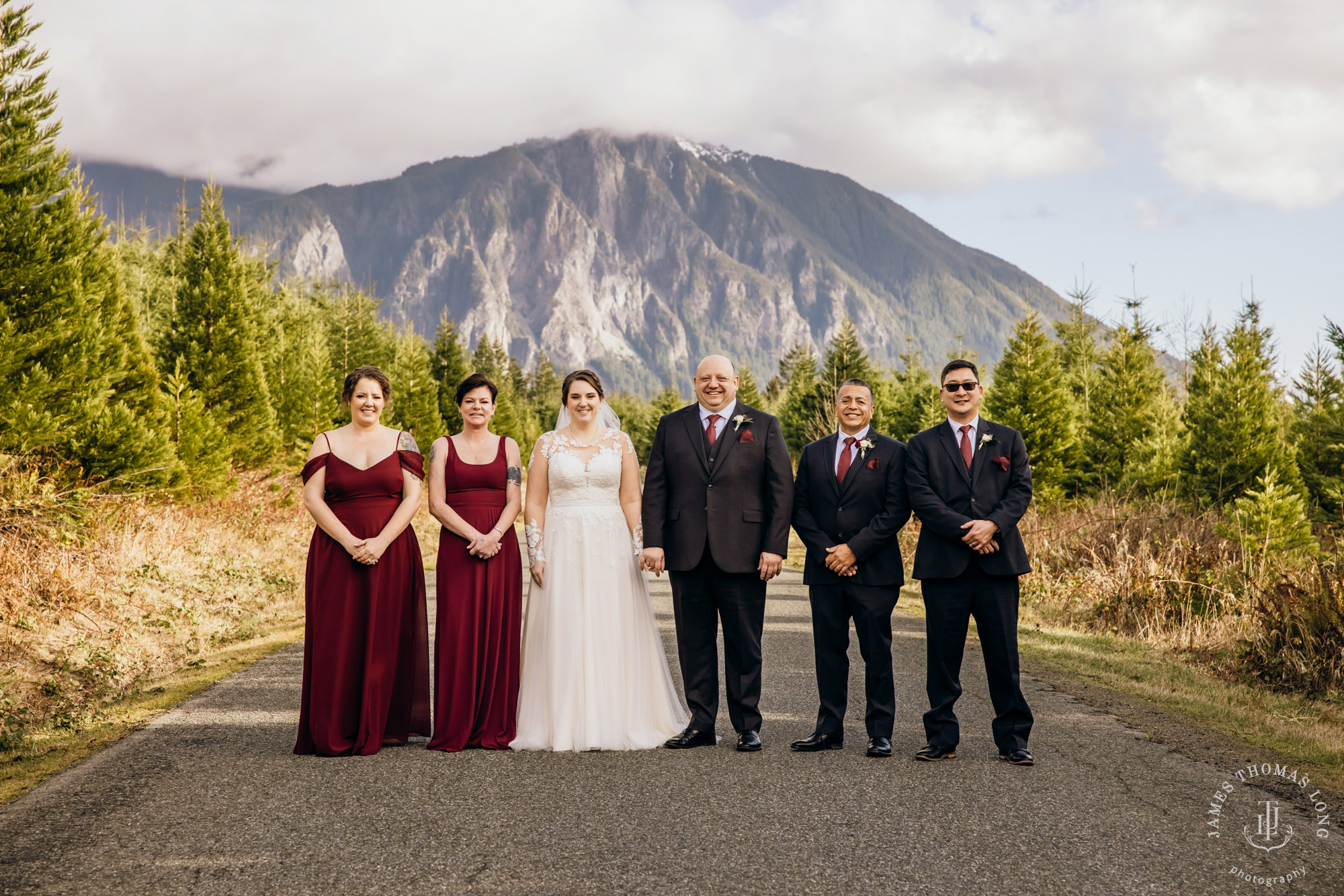 Salish Lodge Snoqualmie wedding by Snoqualmie wedding photographer James Thomas Long Photography