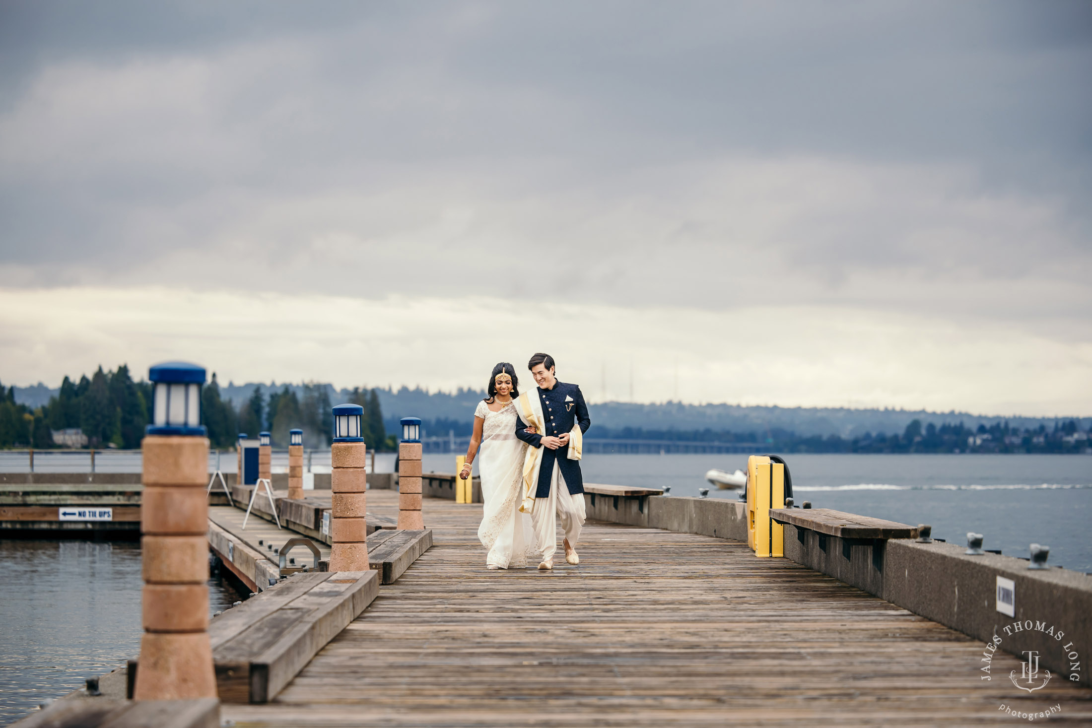 Woodmark Hotel and Spa wedding by Seattle wedding photographer James Thomas Long Photography