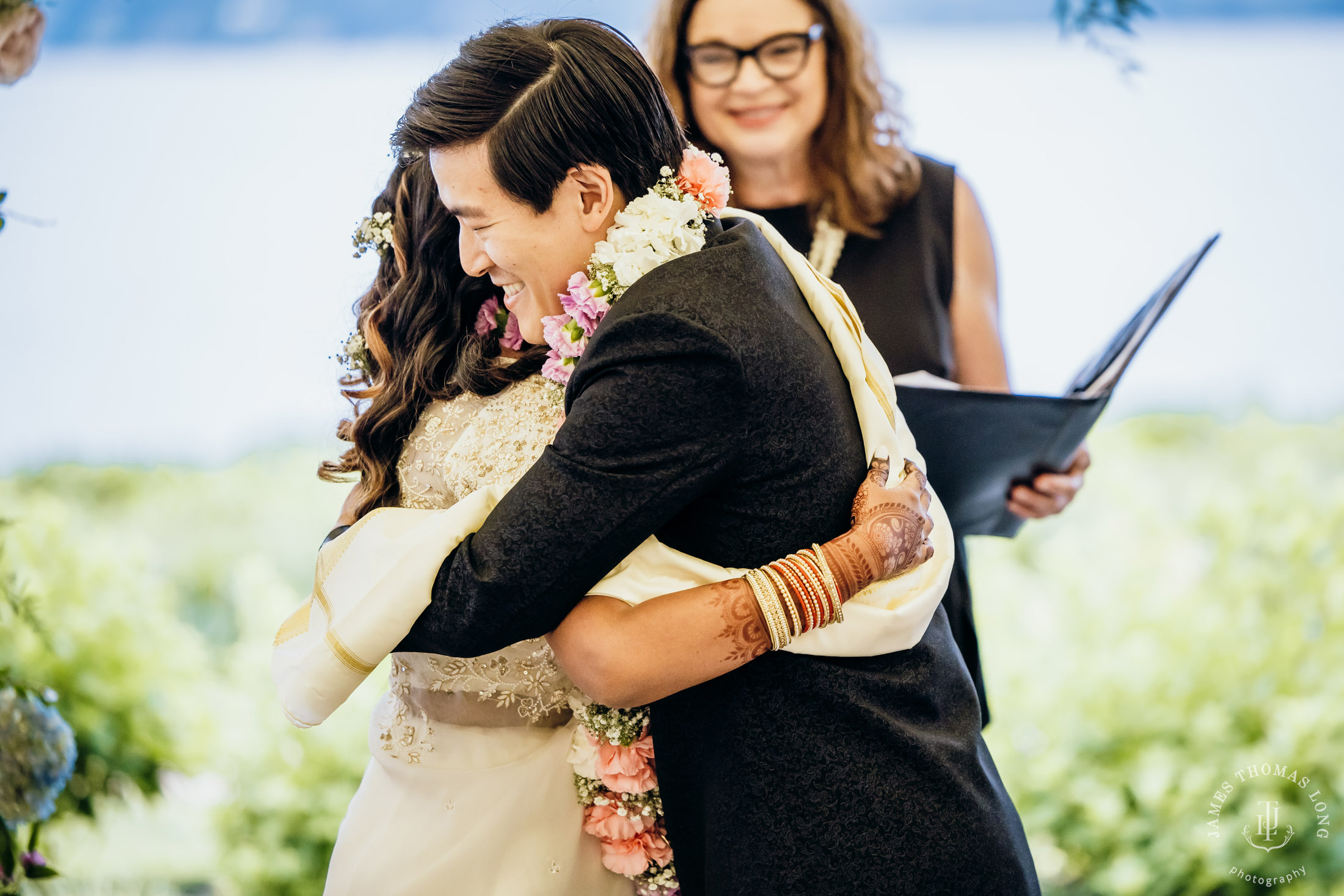 Woodmark Hotel and Spa wedding by Seattle wedding photographer James Thomas Long Photography