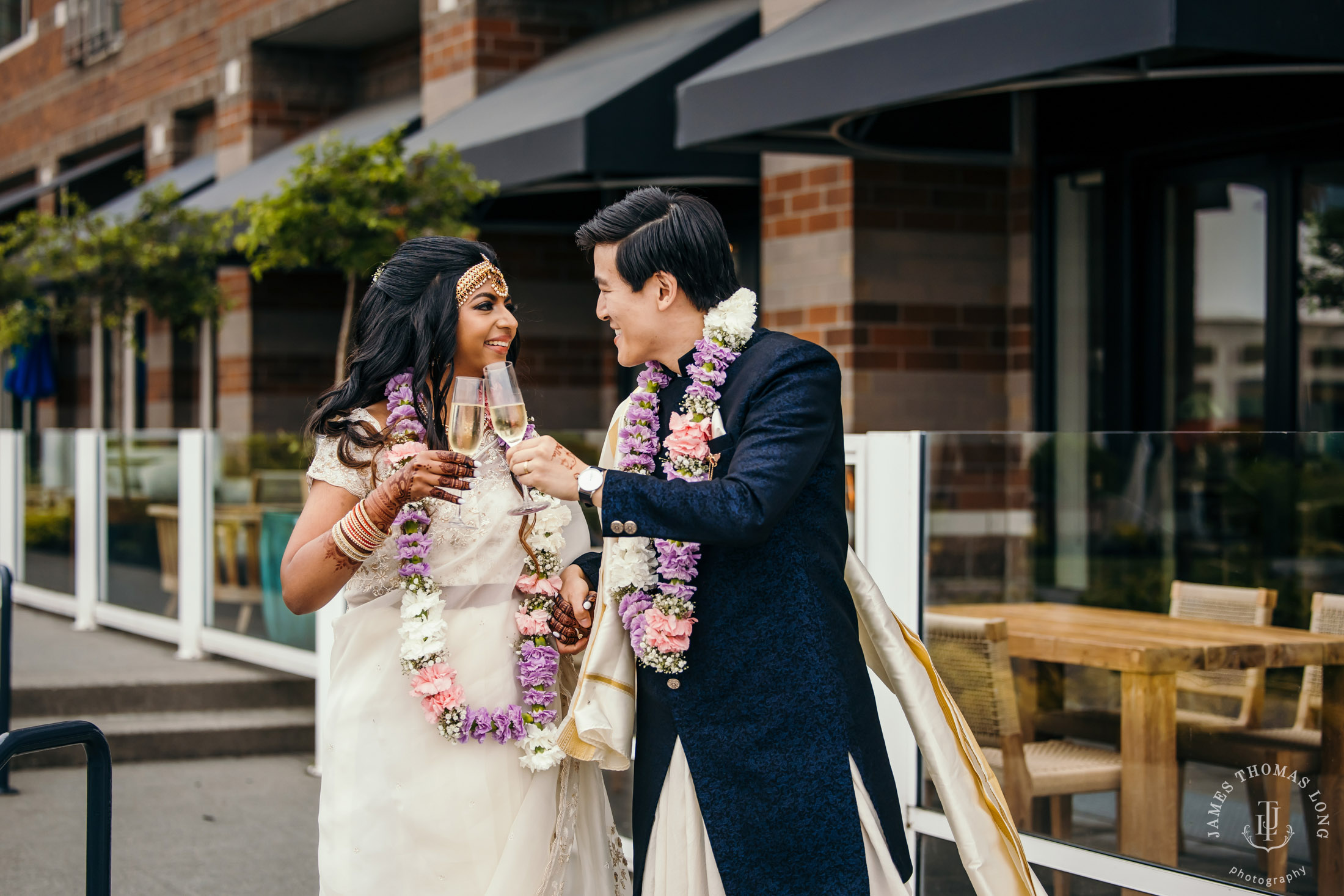 Woodmark Hotel and Spa wedding by Seattle wedding photographer James Thomas Long Photography