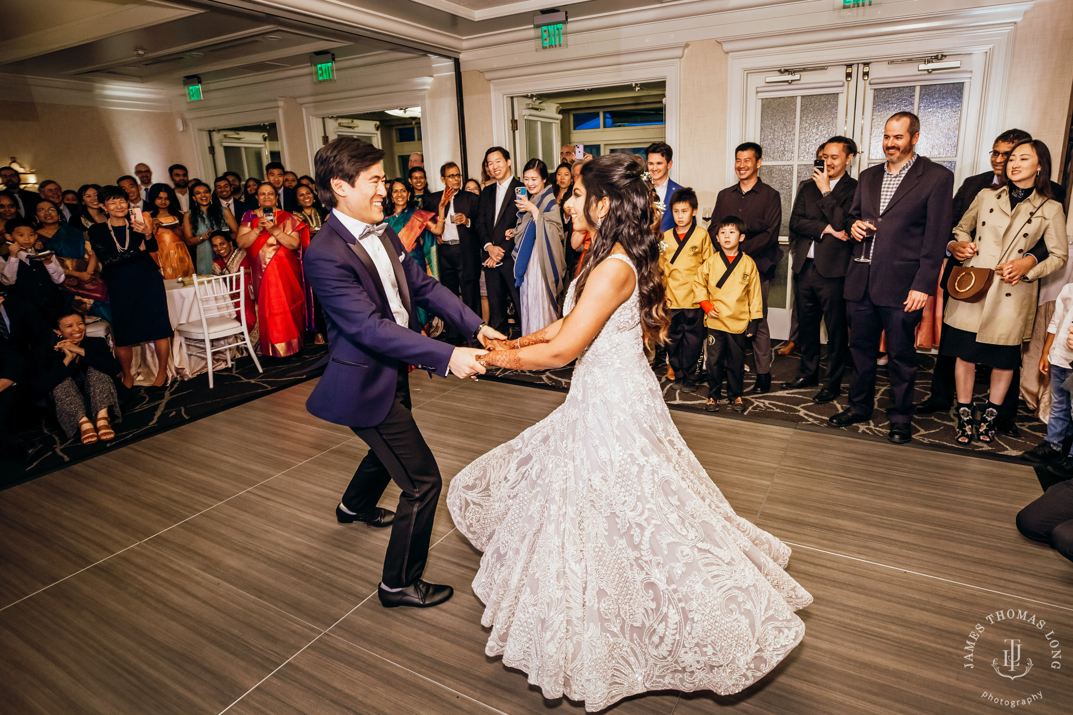 Woodmark Hotel and Spa wedding by Seattle wedding photographer James Thomas Long Photography