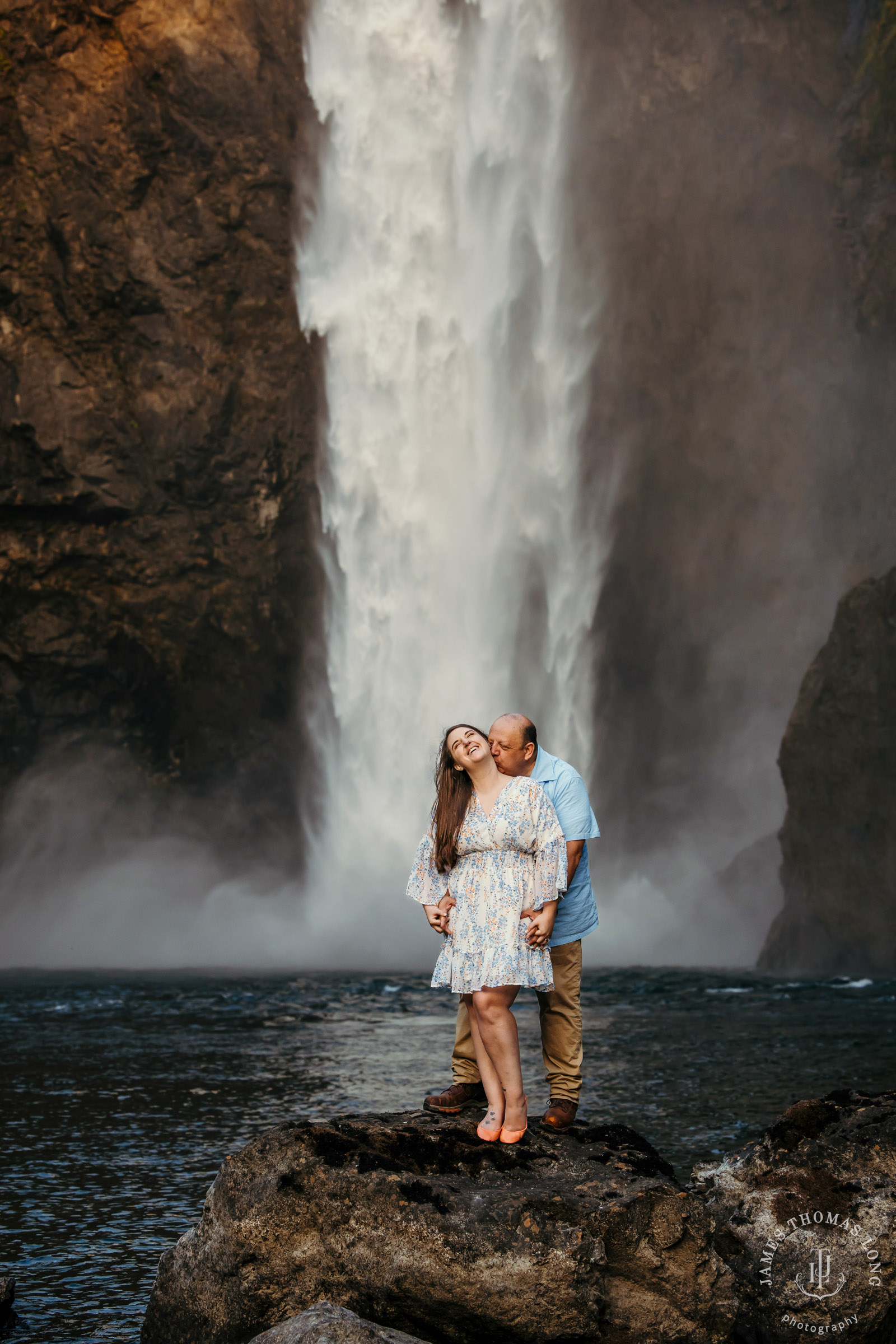 Snoqualmie Falls adventure engagement session by adventure elopement photographer James Thomas Long Photography