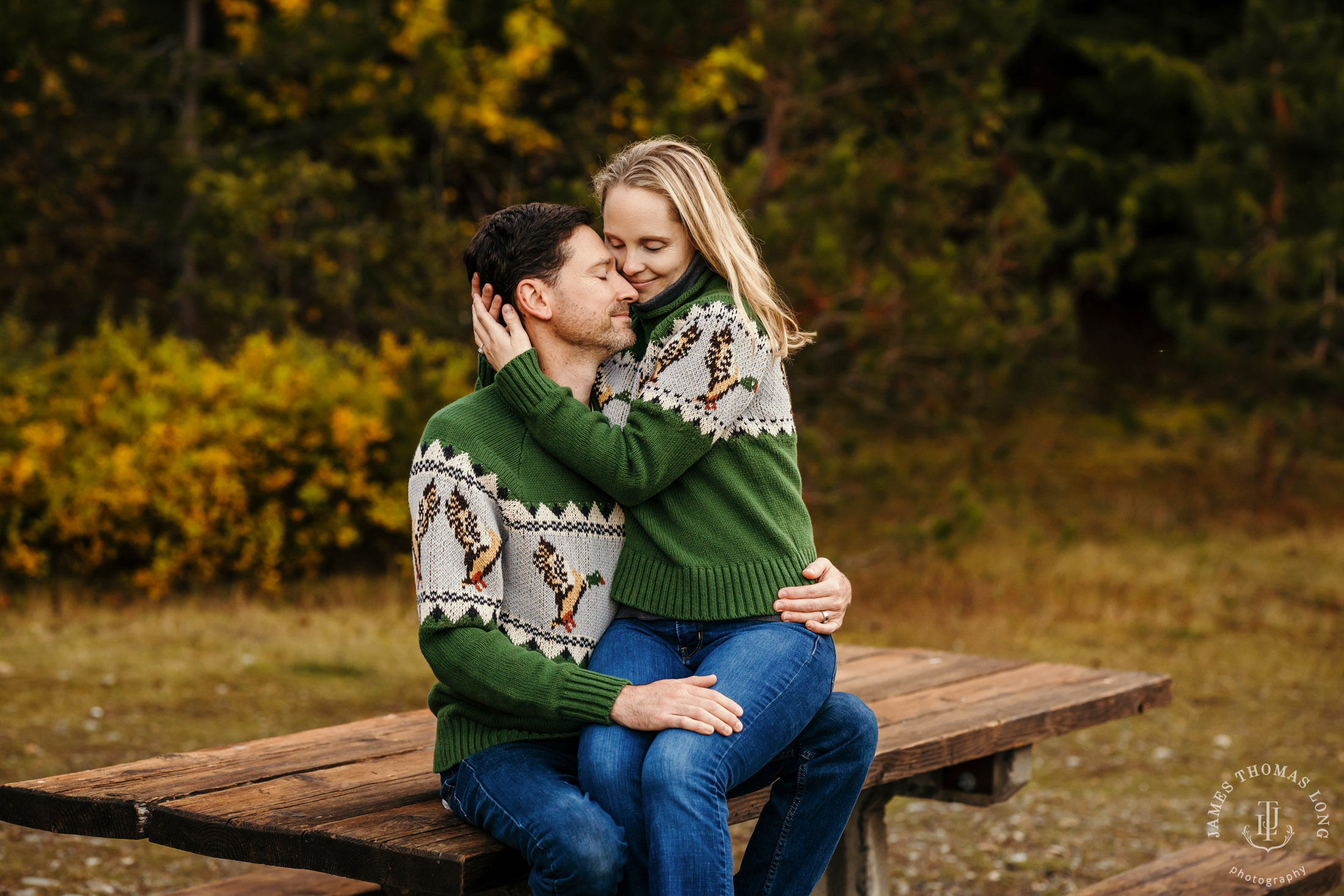 Snoqualmie Pass family photography session by Snoqualmie family photographer James Thomas Long Photography