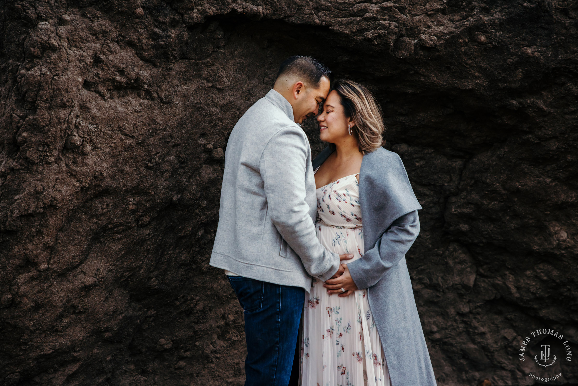 North Bend maternity session by Snoqualmie valley family photographer James Thomas Long Photography
