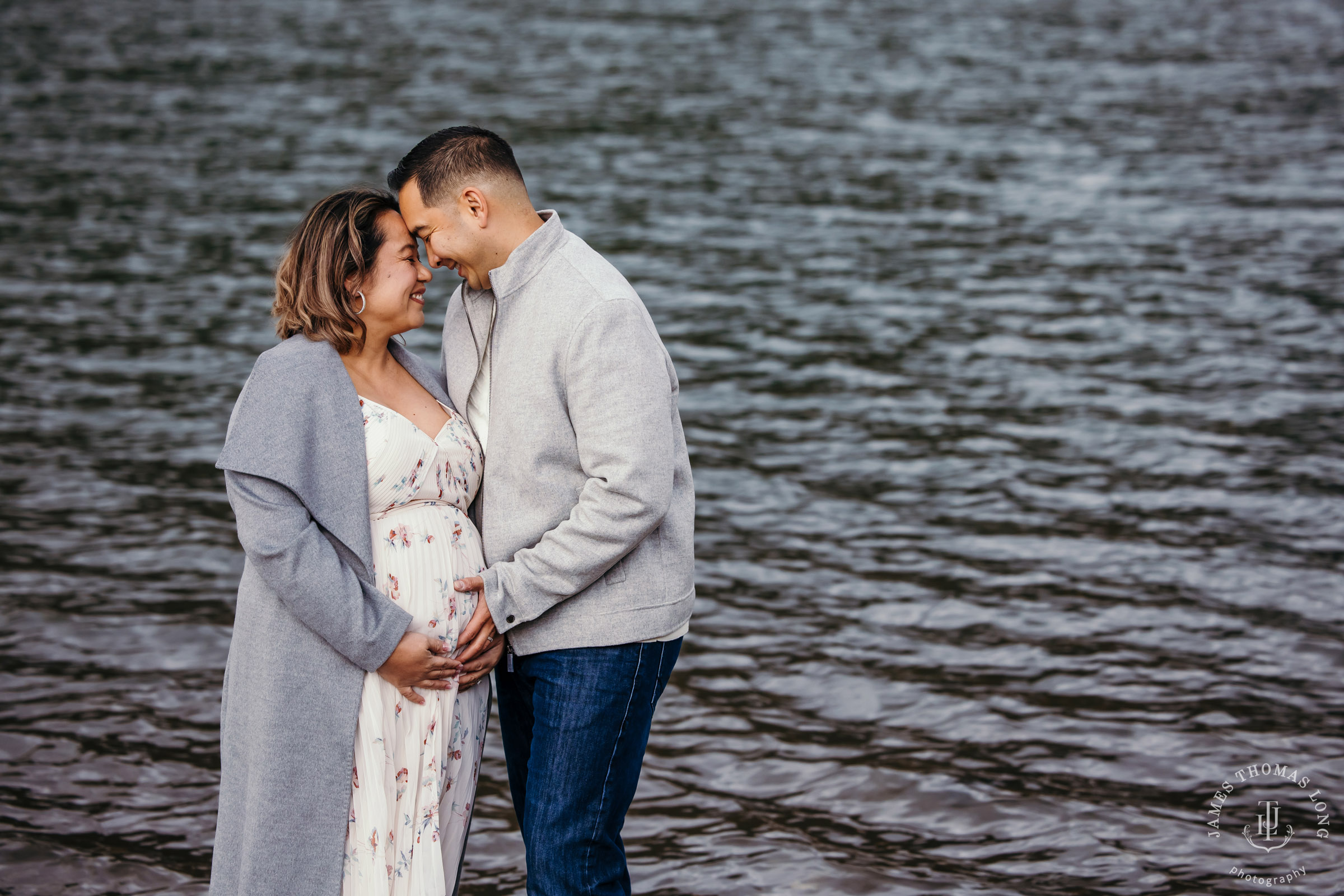 North Bend maternity session by Snoqualmie valley family photographer James Thomas Long Photography