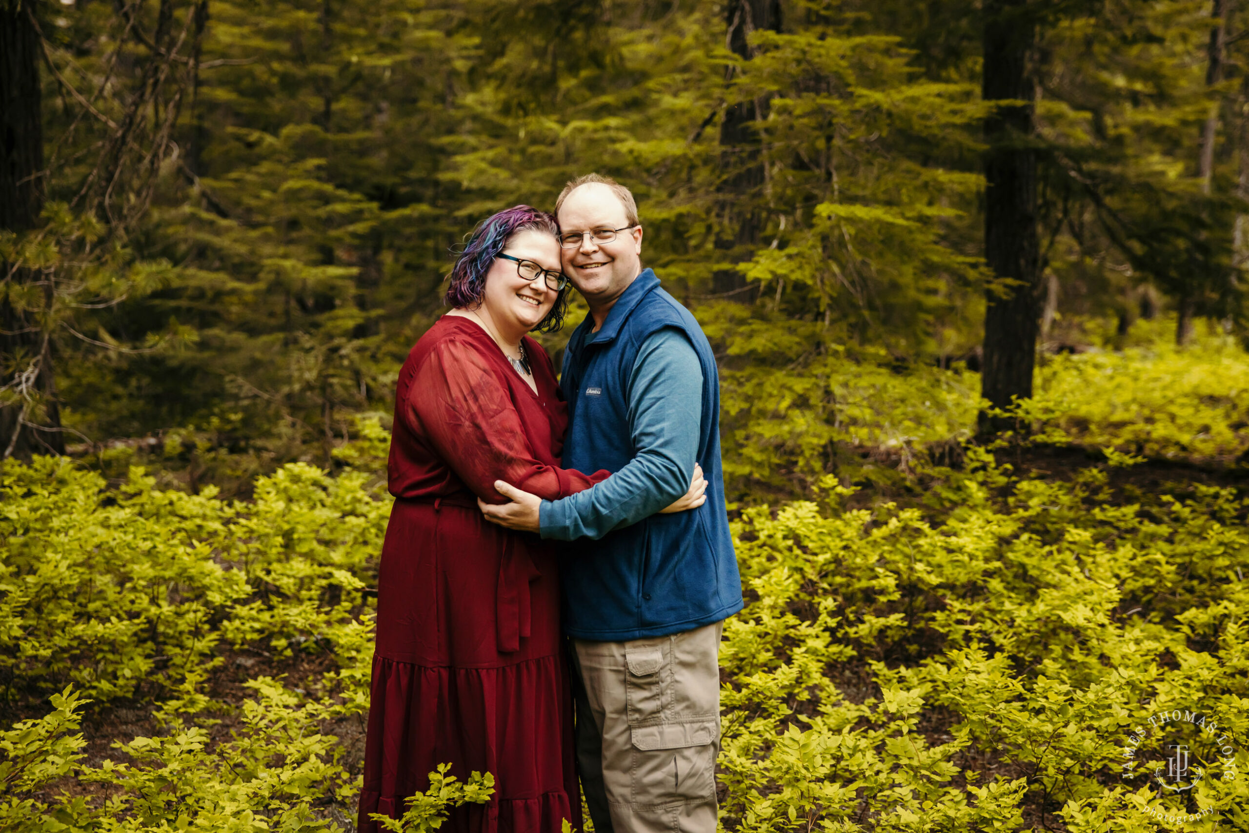 Snoqualmie Pass anniversary session by Snoqualmie adventure wedding photographer James Thomas Long Photography