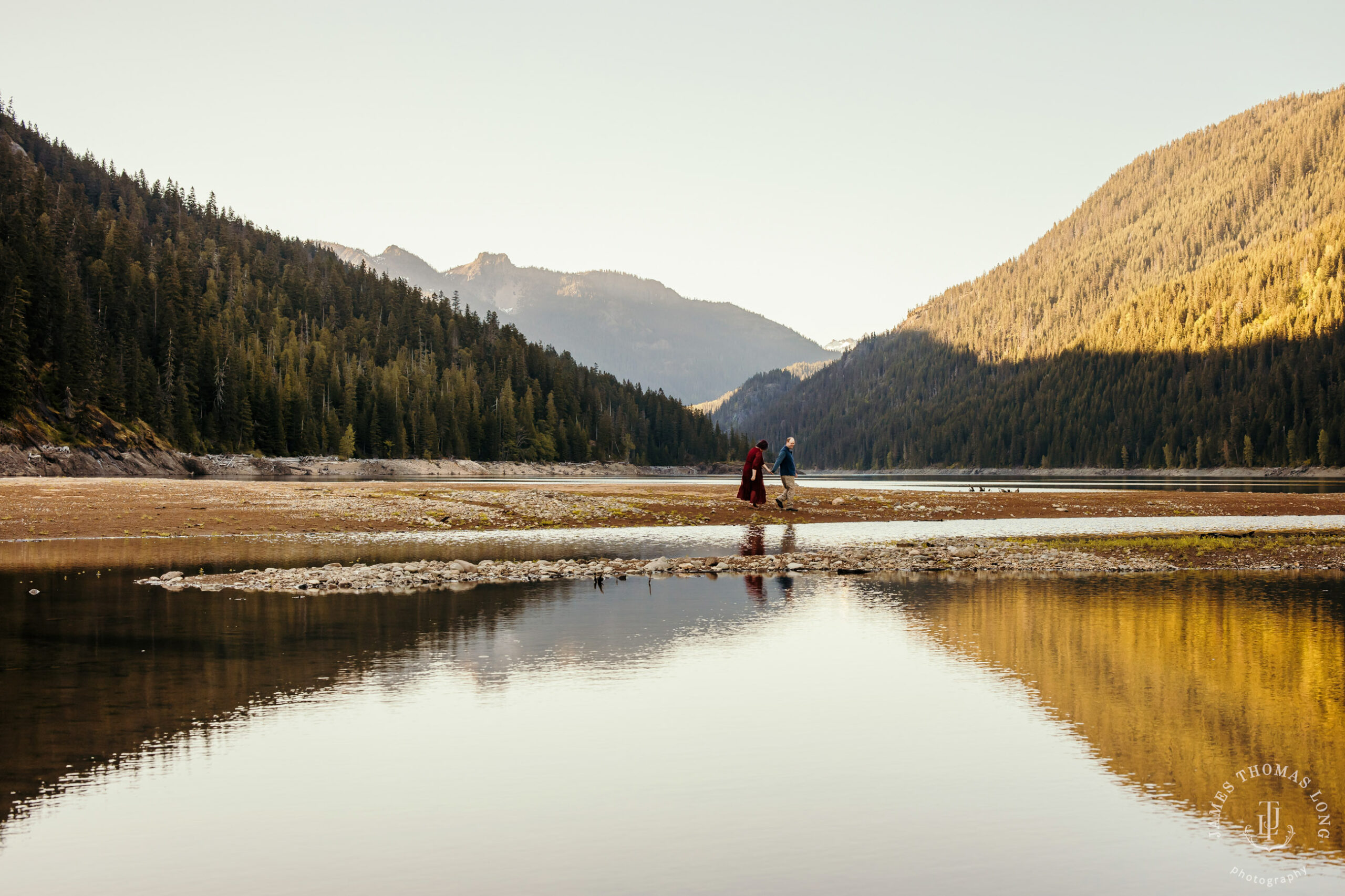 Snoqualmie Pass anniversary session by Snoqualmie adventure wedding photographer James Thomas Long Photography