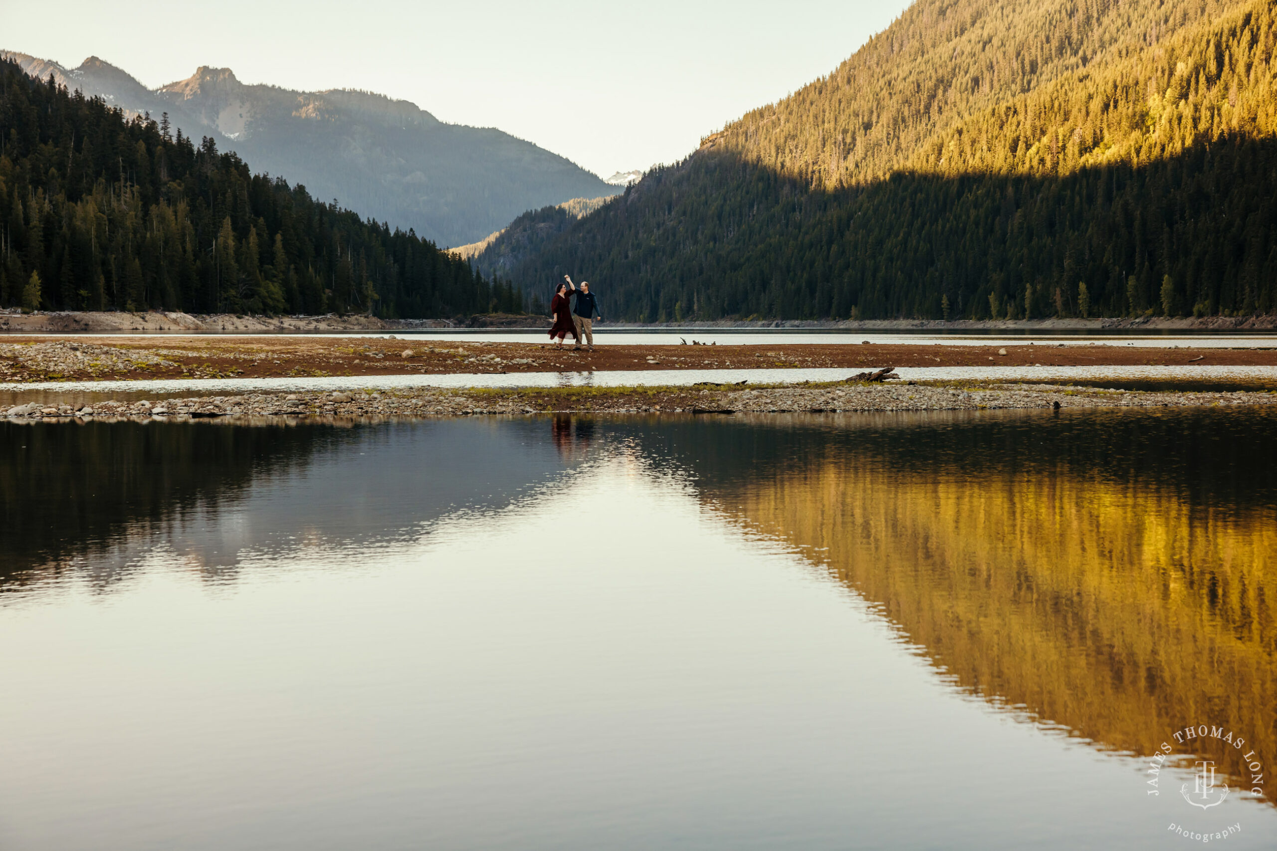 Snoqualmie Pass anniversary session by Snoqualmie adventure wedding photographer James Thomas Long Photography