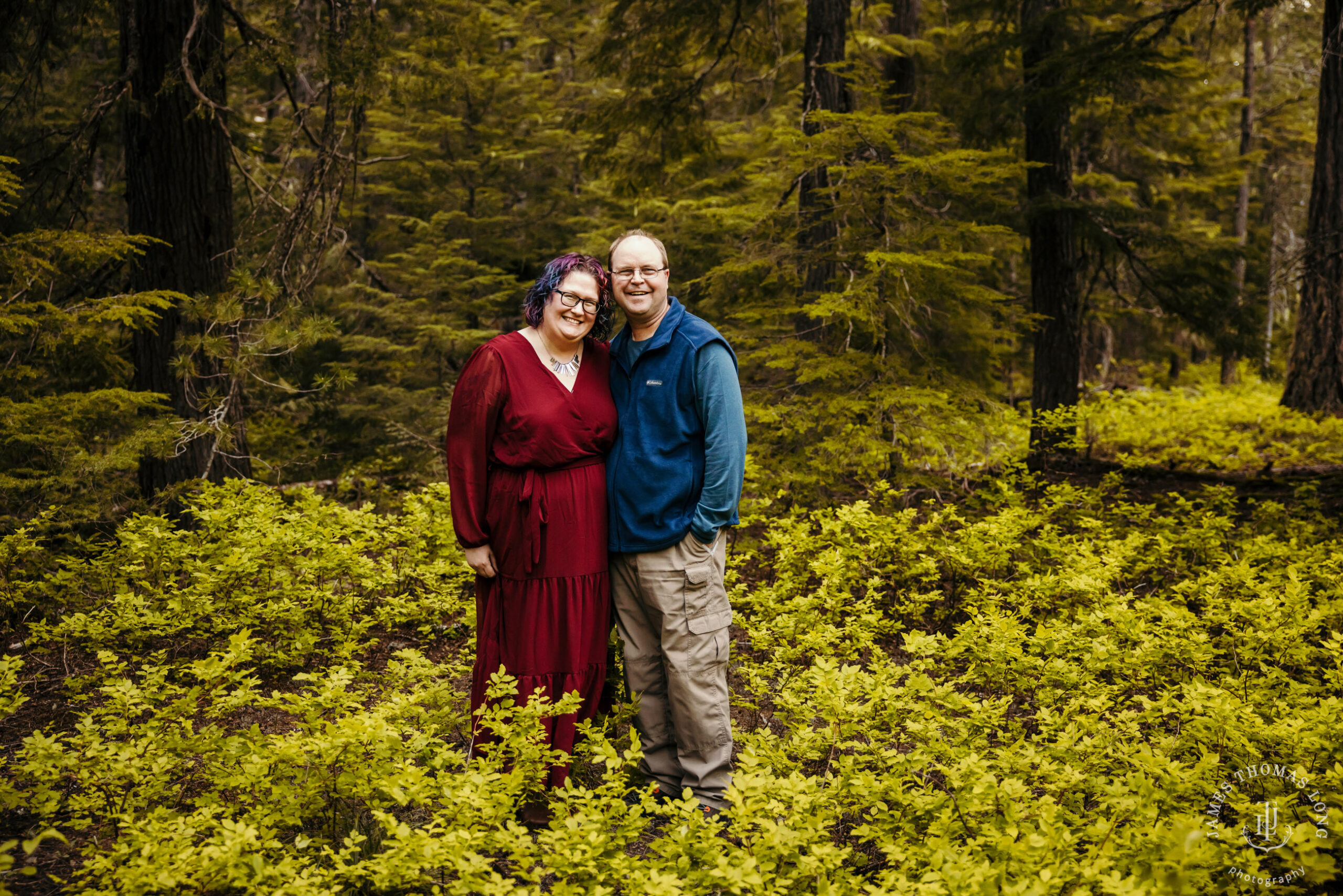 Snoqualmie Pass anniversary session by Snoqualmie adventure wedding photographer James Thomas Long Photography