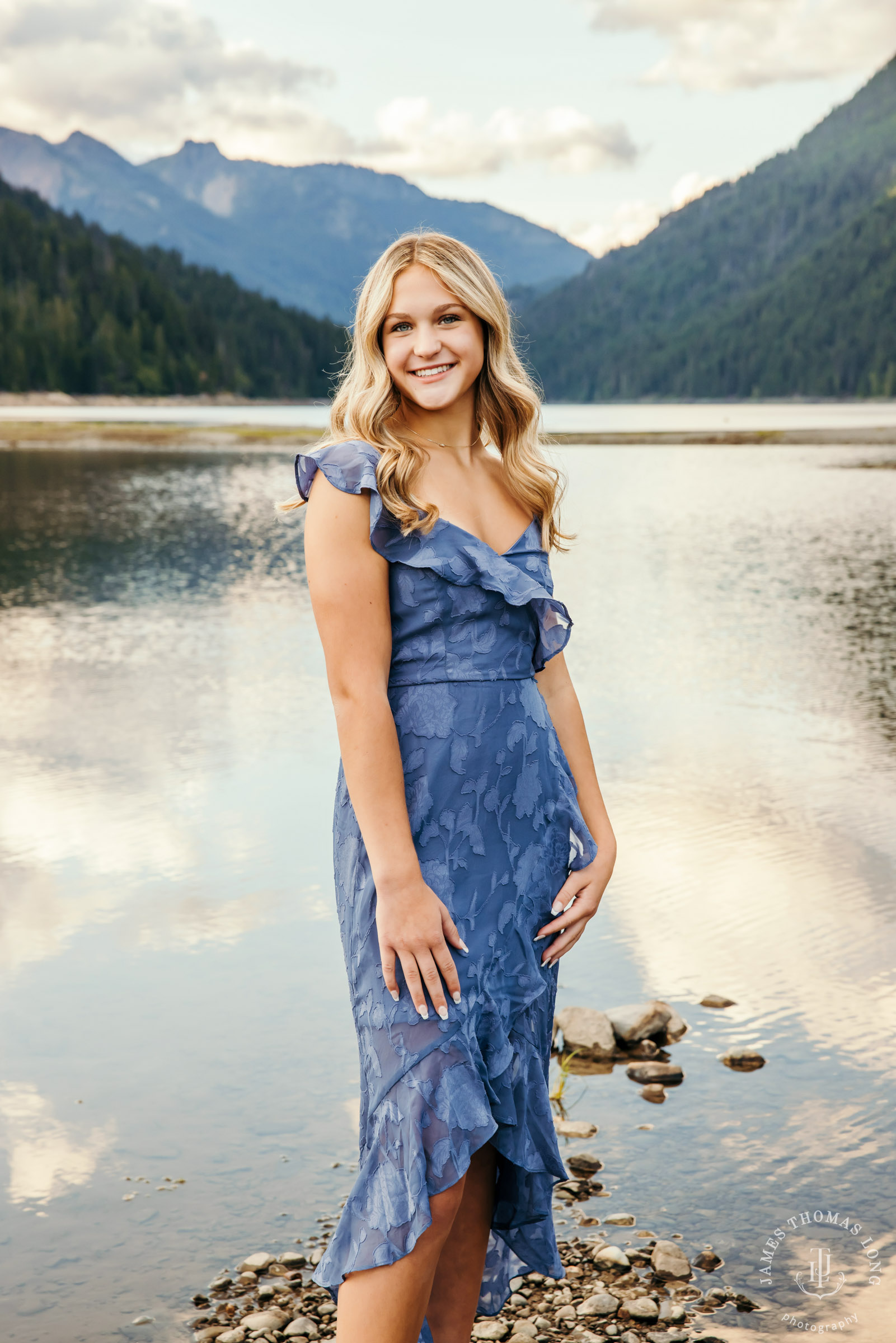 Cascade Mountain adventure family photography session by Seattle family photographer James Thomas Long Photography