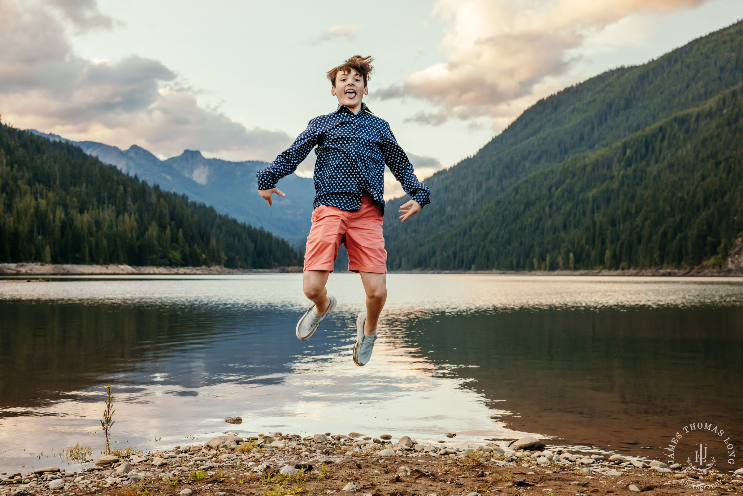 Cascade Mountain adventure family photography session by Seattle family photographer James Thomas Long Photography