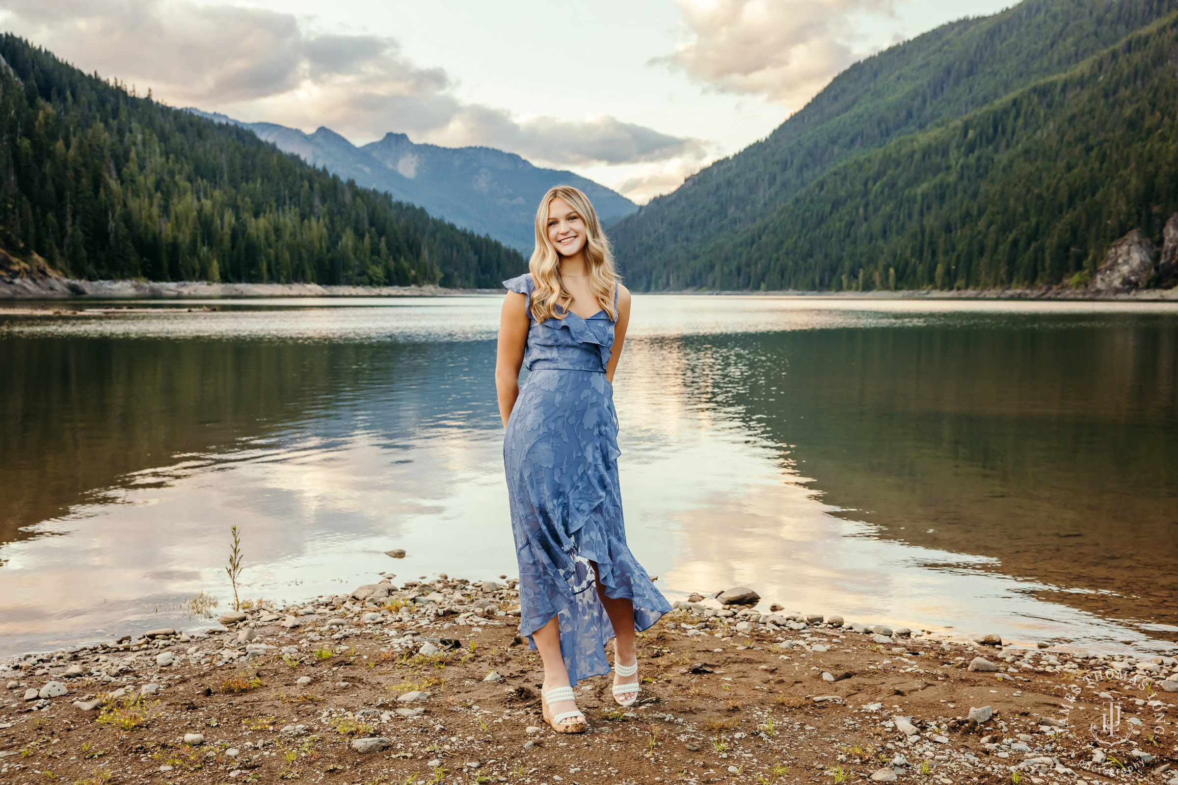 Cascade Mountain adventure family photography session by Seattle family photographer James Thomas Long Photography