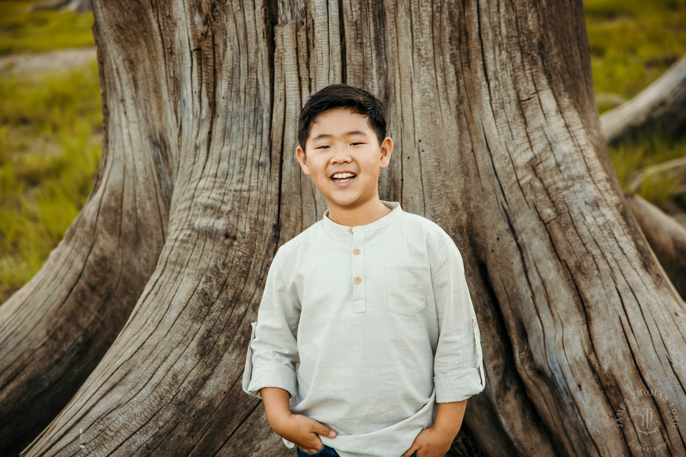 Cascade Mountain adventure family photography session by Snoqualmie family photographer James Thomas Long Photography