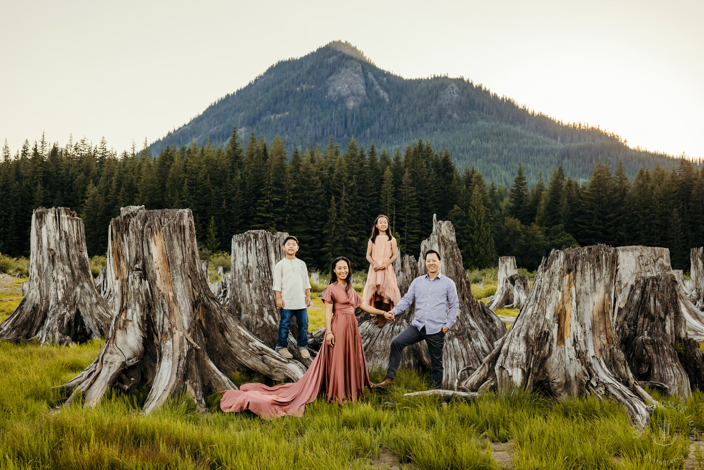 Cascade Mountain adventure family photography session by Snoqualmie family photographer James Thomas Long Photography