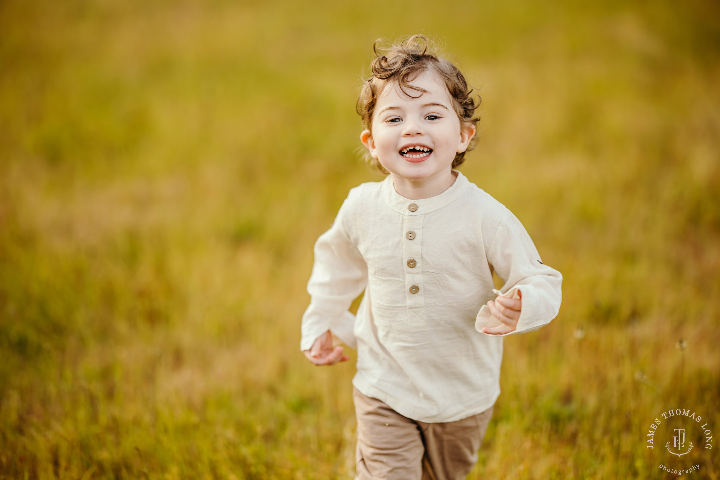 North Bend Snoqualmie Valley family session by Snoqualmie family photographer James Thomas Long Photography