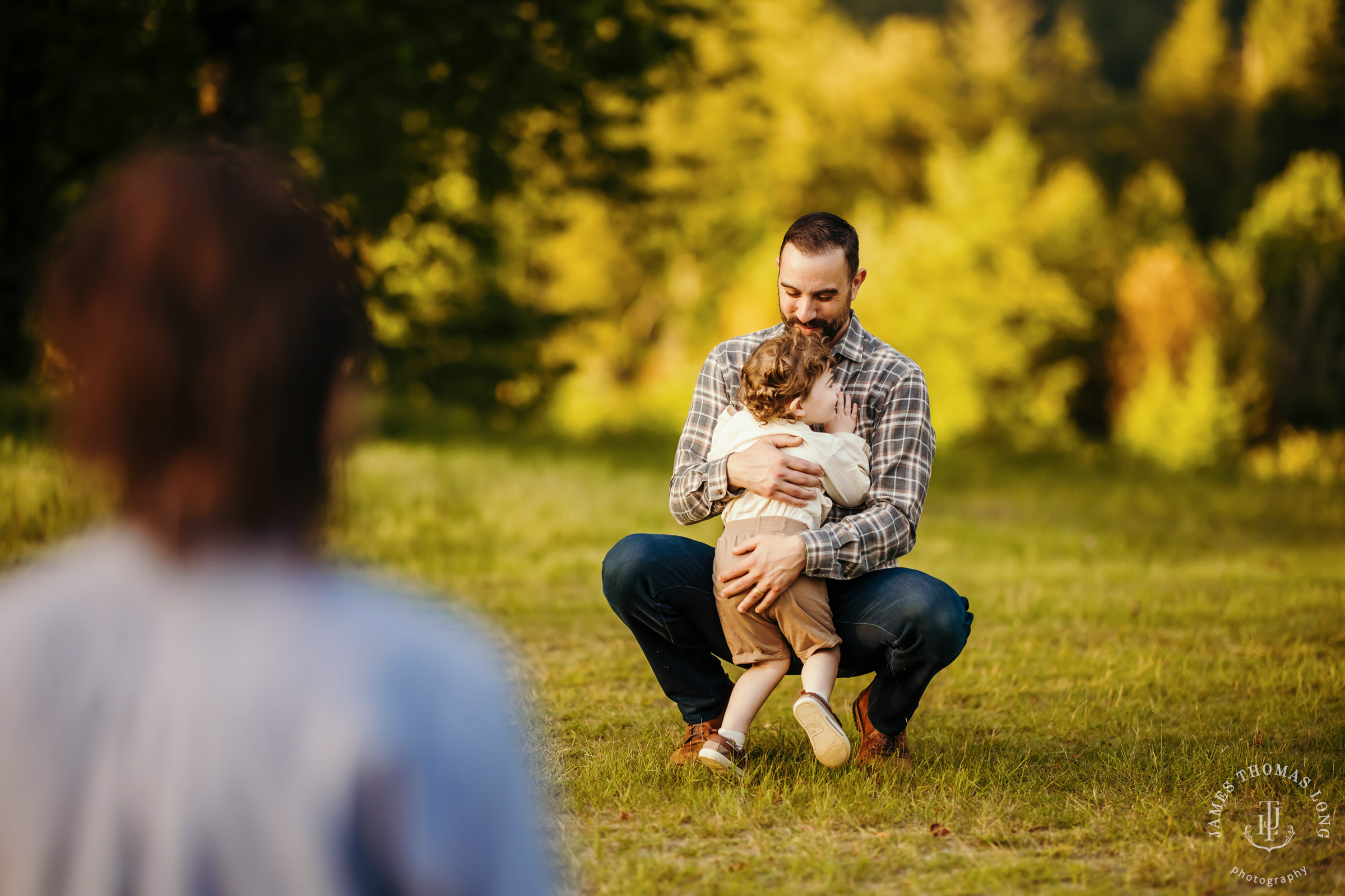 North Bend Snoqualmie Valley family session by Snoqualmie family photographer James Thomas Long Photography