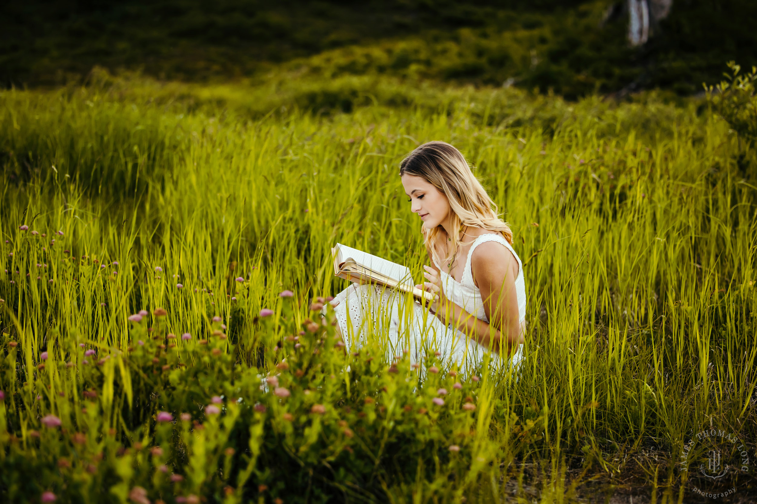 Mount Baker adventure senior portrait session by Seattle senior portrait photographer James Thomas Long Photography