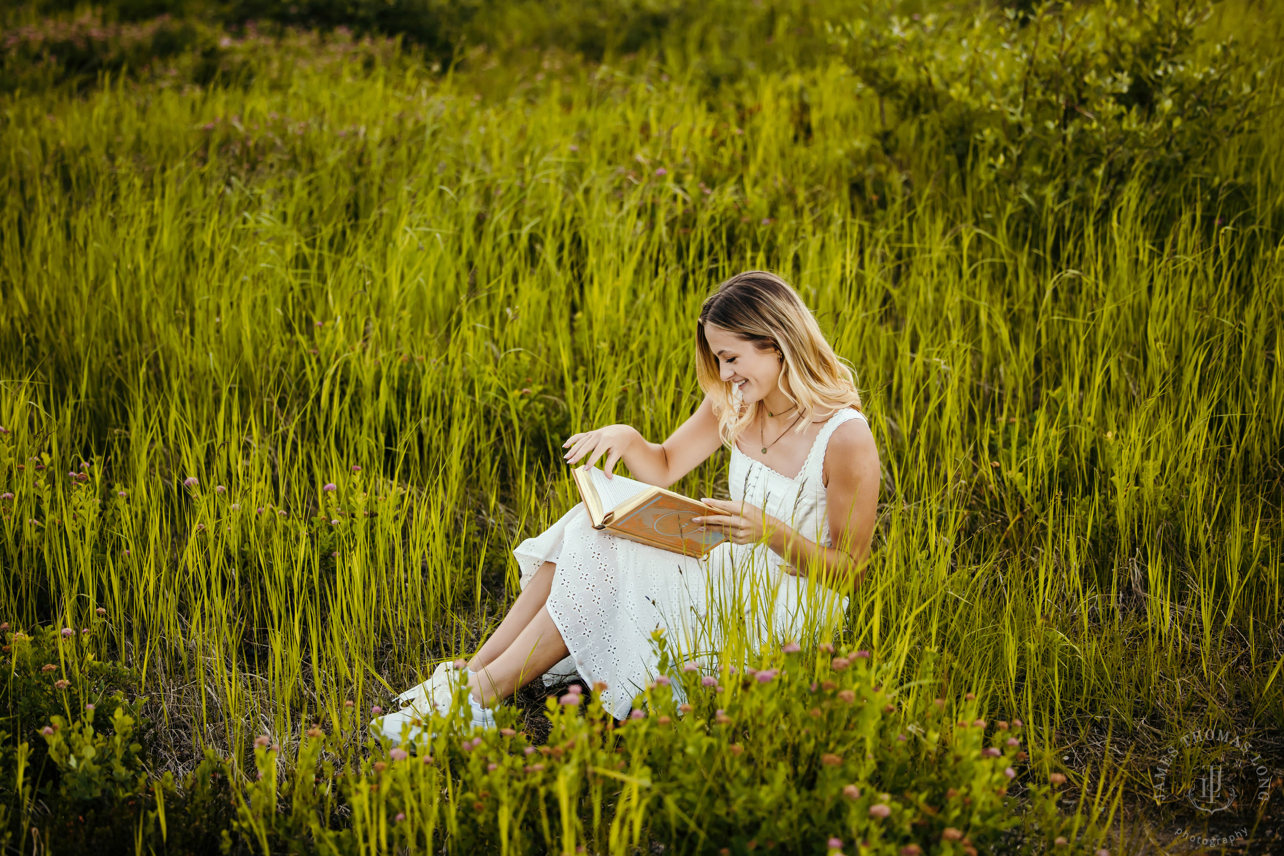 Mount Baker adventure senior portrait session by Seattle senior portrait photographer James Thomas Long Photography