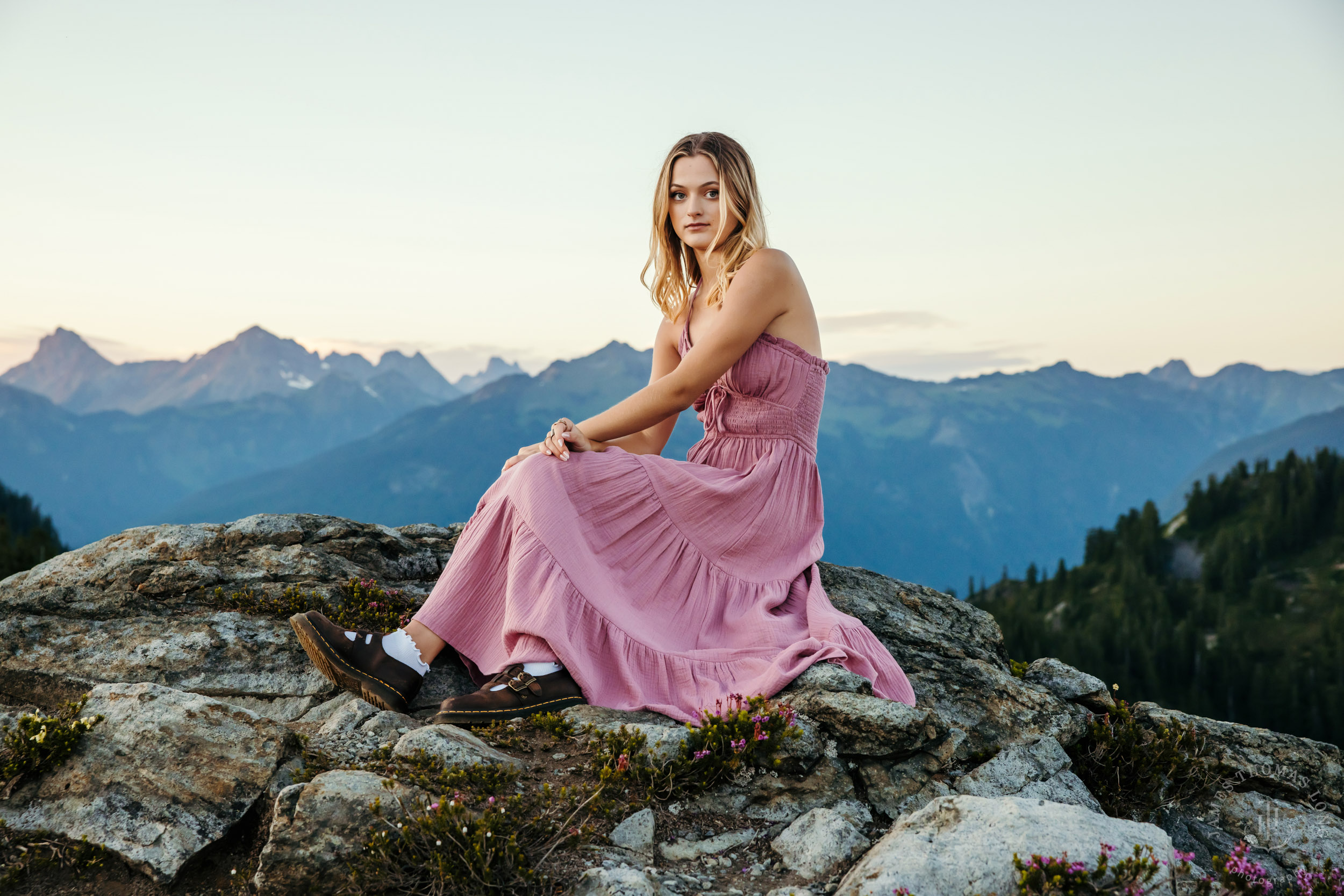 Mount Baker adventure senior portrait session by Seattle senior portrait photographer James Thomas Long Photography