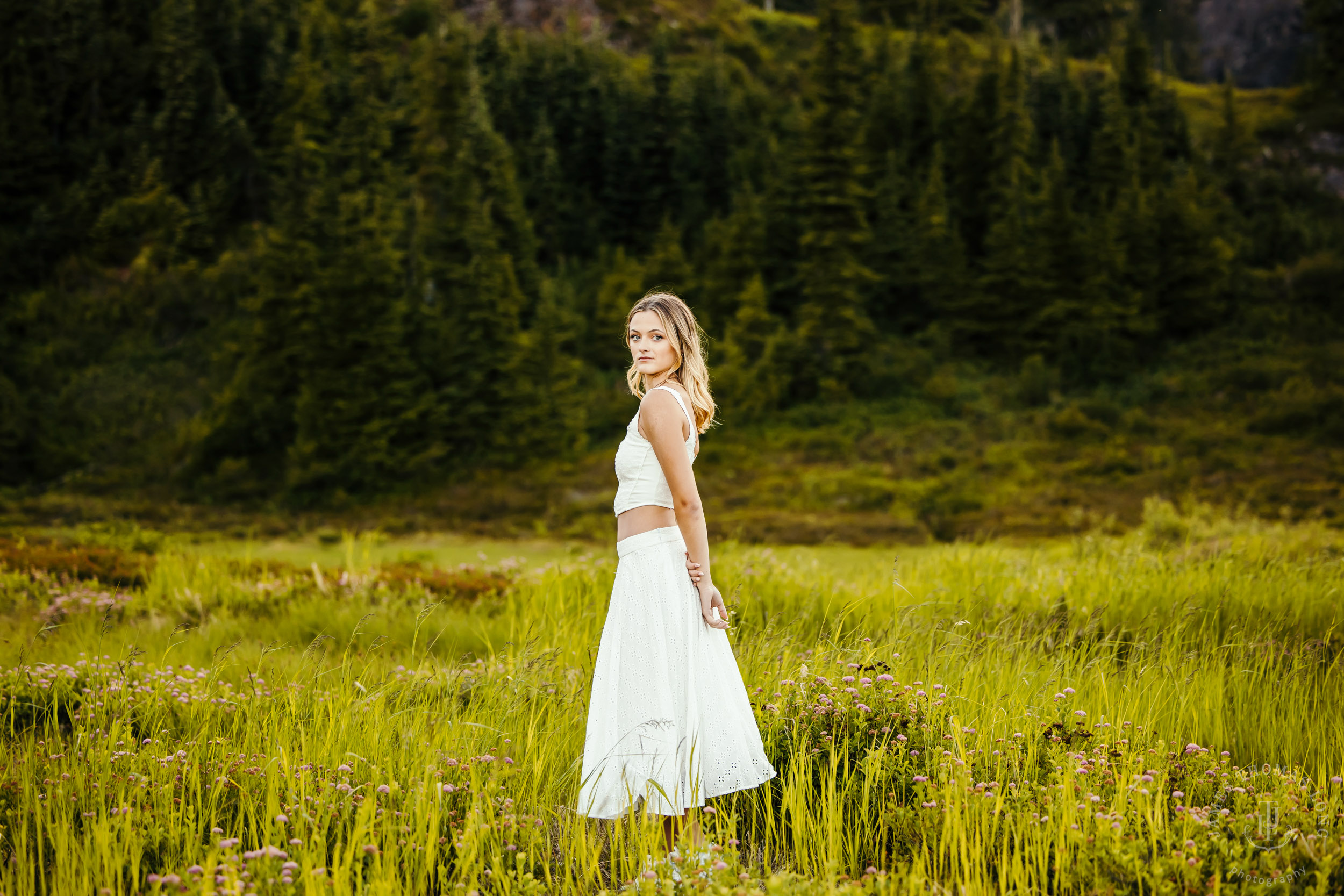 Mount Baker adventure senior portrait session by Seattle senior portrait photographer James Thomas Long Photography