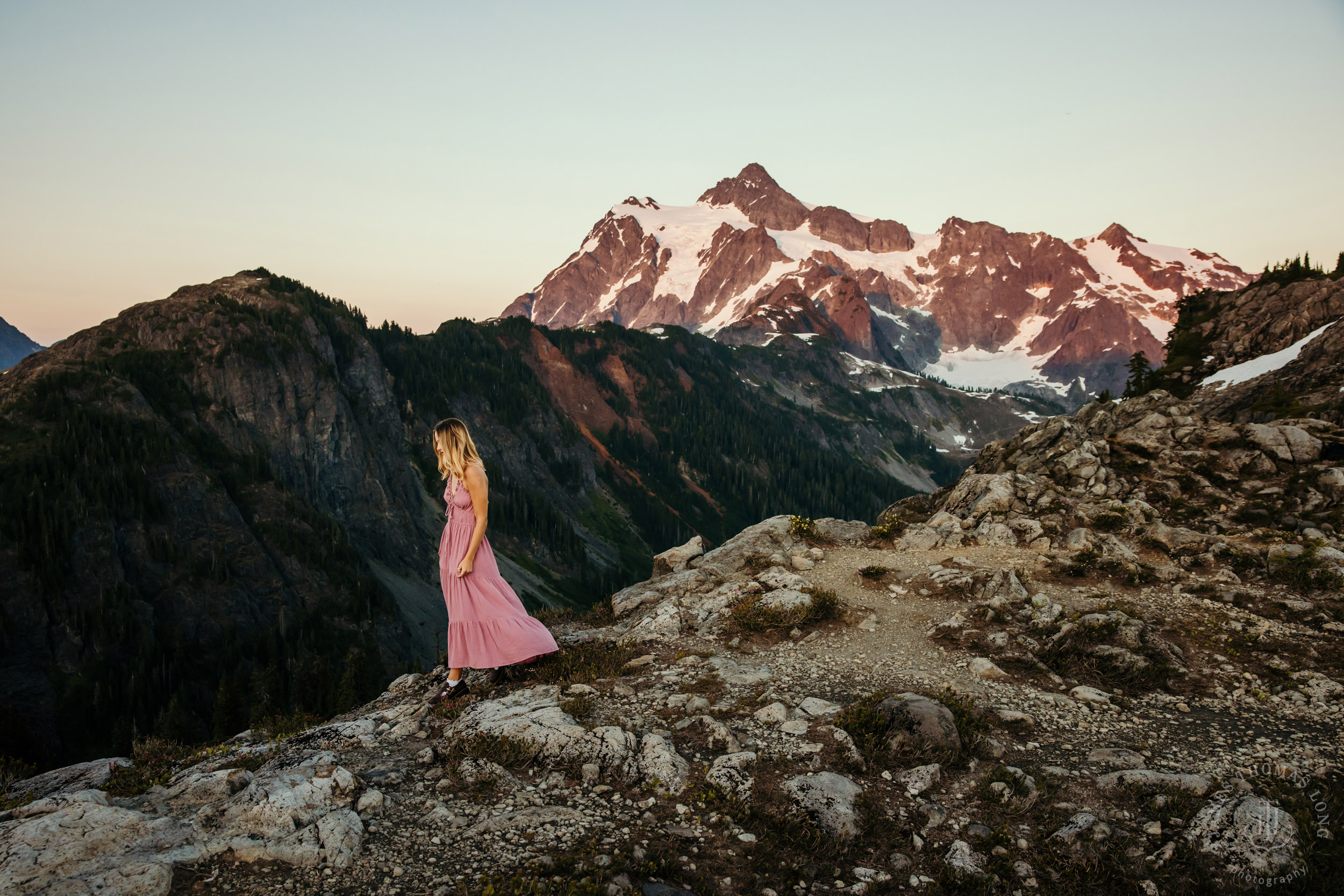 Mount Baker adventure senior portrait session by Seattle senior portrait photographer James Thomas Long Photography