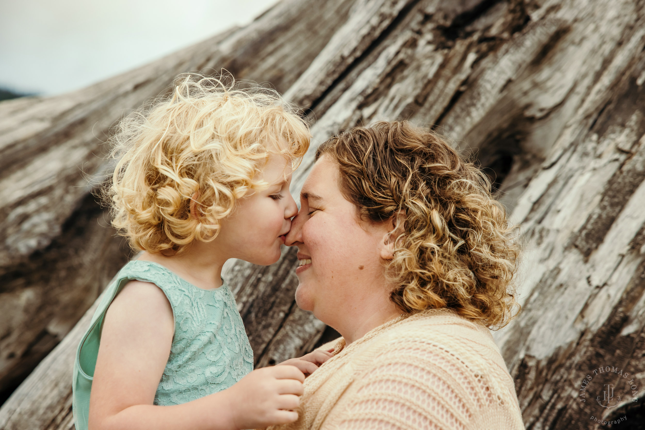 Cascade Mountain adventure family photography session by Snoqualmie family photographer James Thomas Long Photography